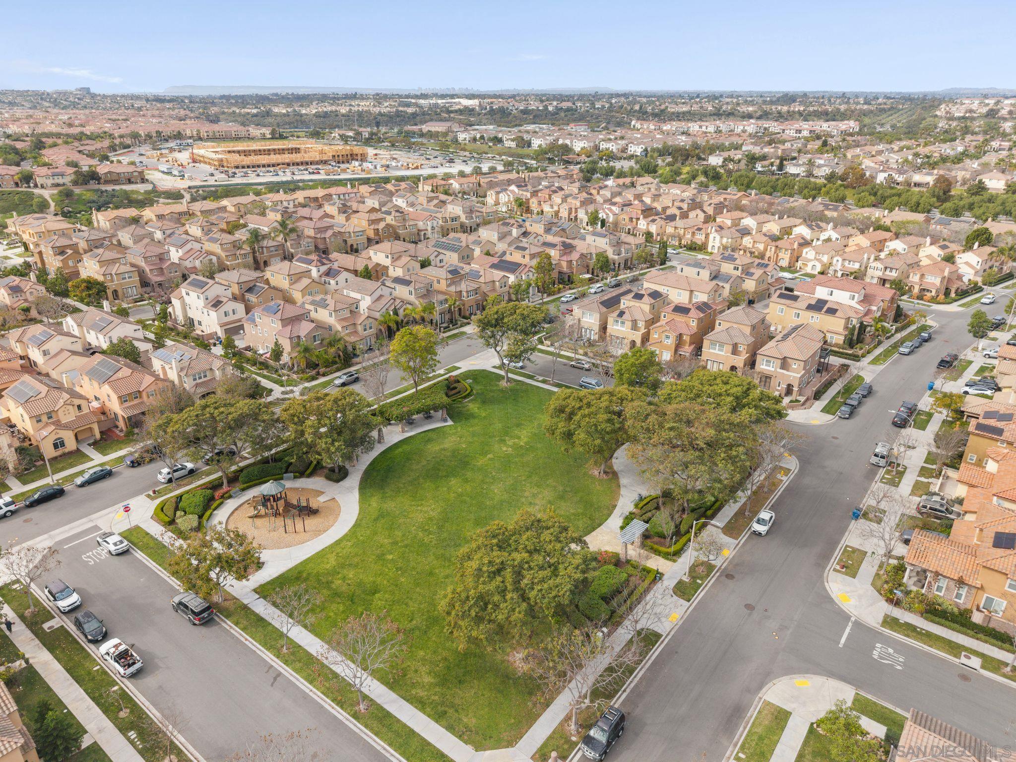 Detail Gallery Image 21 of 22 For 1613  Jones St, Chula Vista,  CA 91913 - 4 Beds | 2/1 Baths