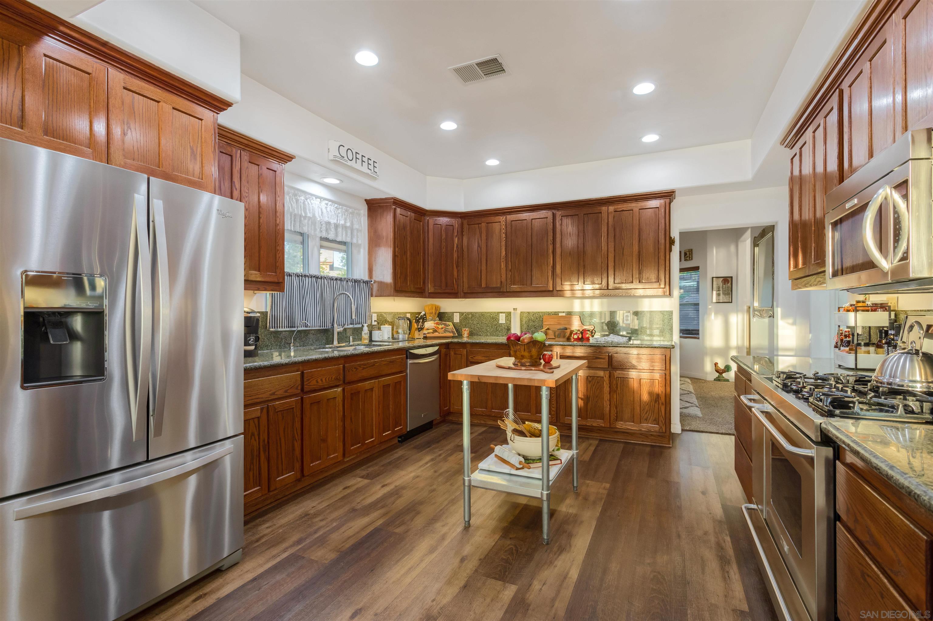 Detail Gallery Image 5 of 67 For 1210  Lakedale Rd., Julian,  CA 92036 - 5 Beds | 3/1 Baths