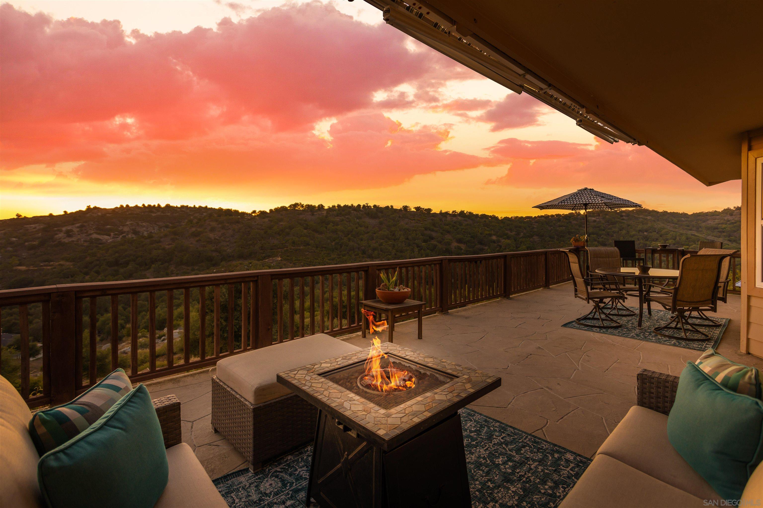 Detail Gallery Image 9 of 67 For 1210  Lakedale Rd., Julian,  CA 92036 - 5 Beds | 3/1 Baths