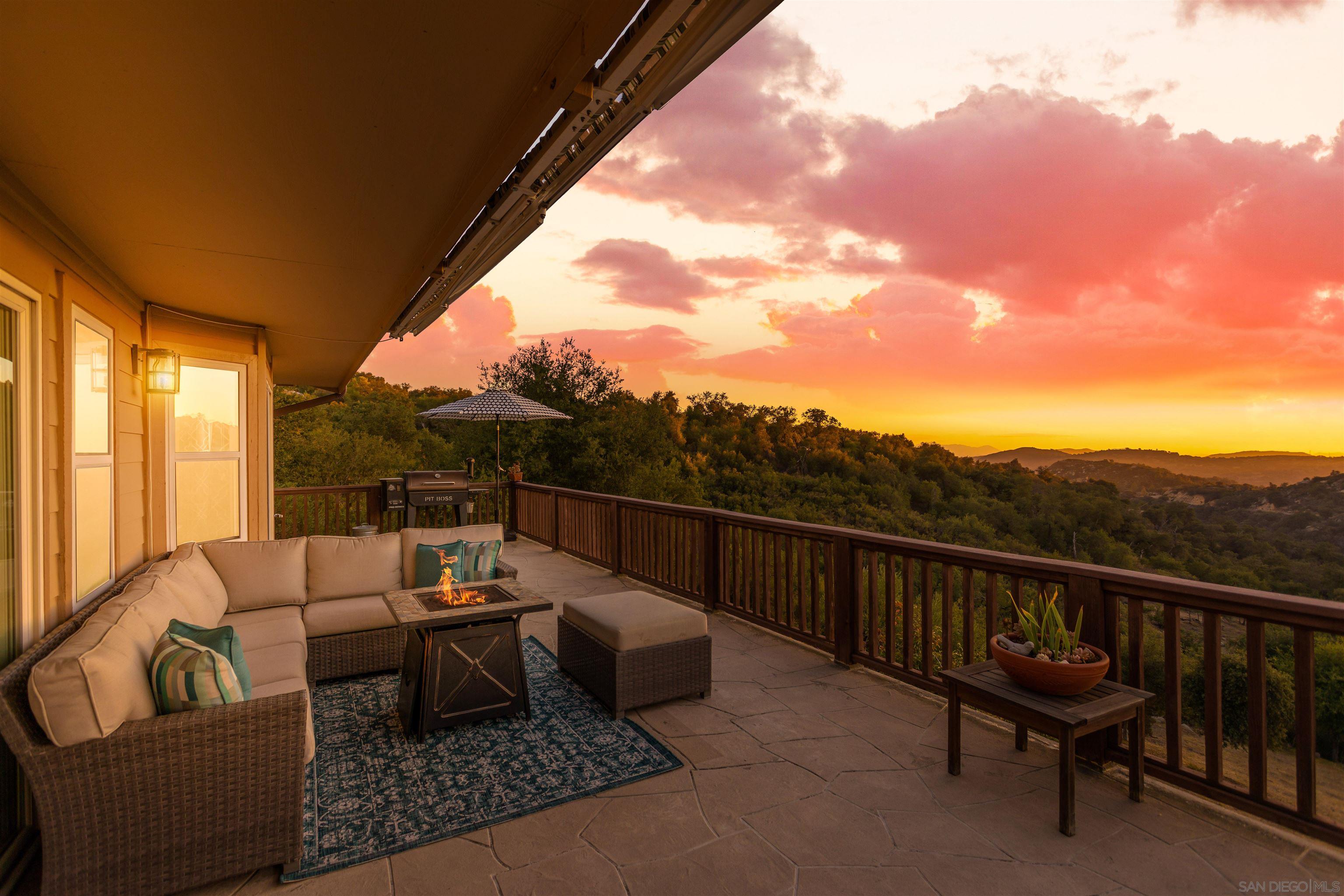 Detail Gallery Image 10 of 67 For 1210  Lakedale Rd., Julian,  CA 92036 - 5 Beds | 3/1 Baths