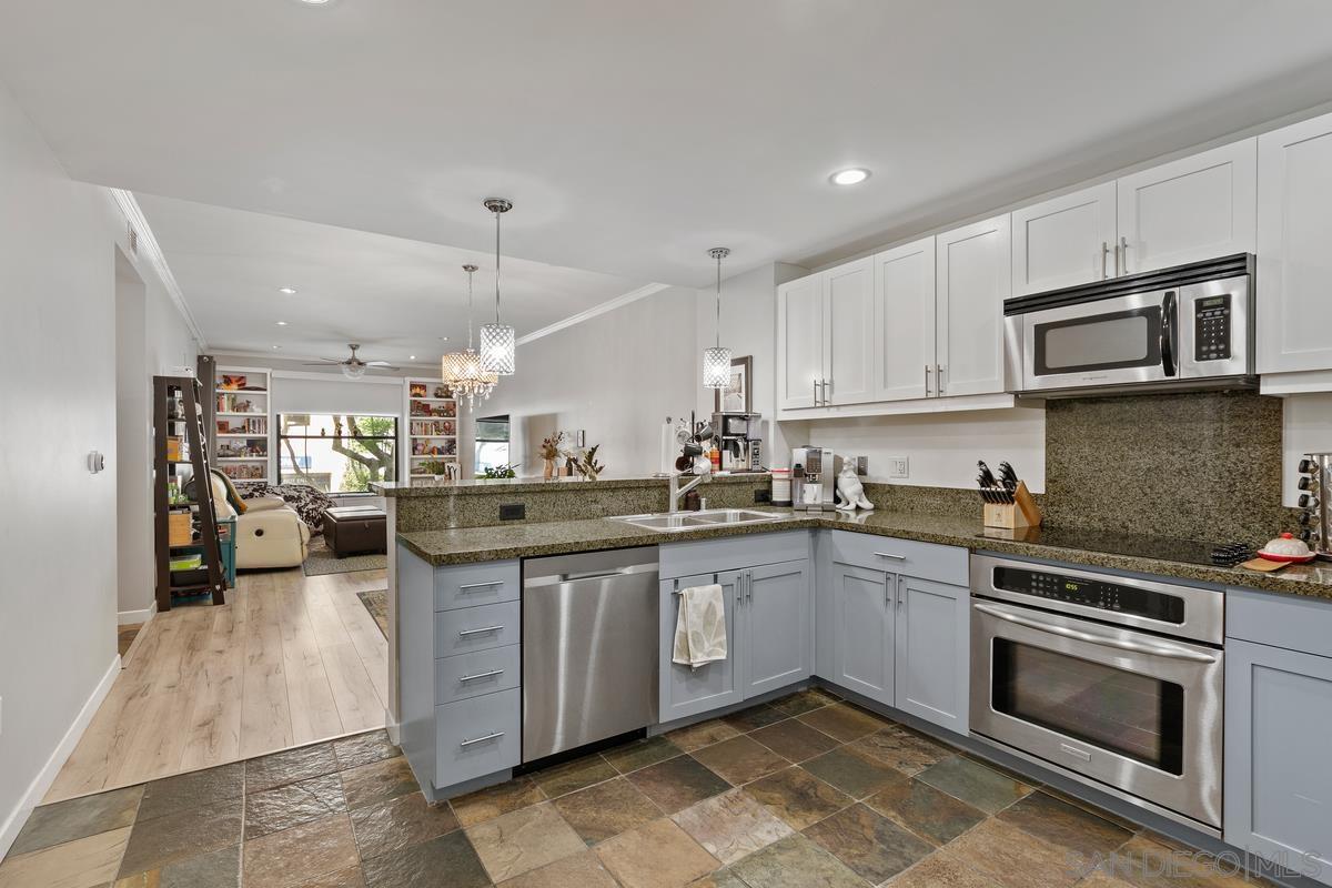 Detail Gallery Image 18 of 34 For 1150  J Street  #218,  San Diego,  CA 92101 - 2 Beds | 1 Baths