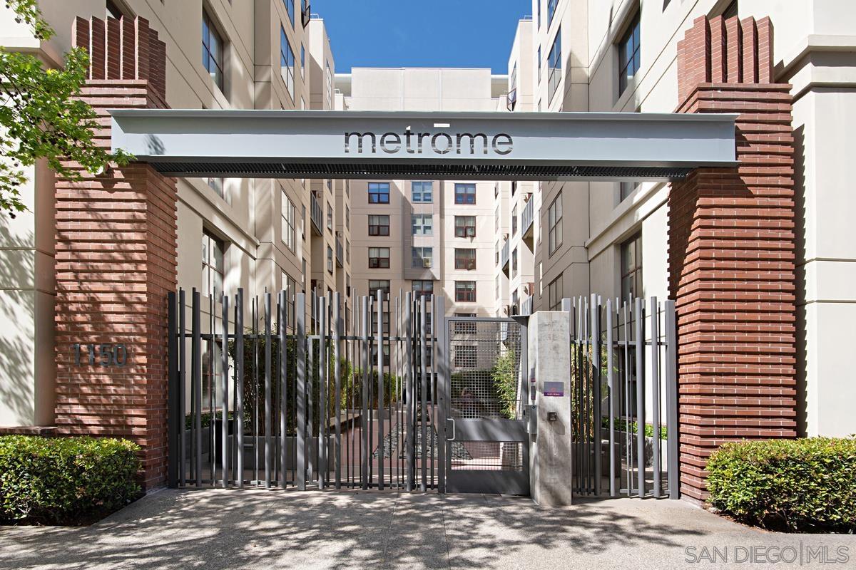 Detail Gallery Image 3 of 34 For 1150  J Street  #218,  San Diego,  CA 92101 - 2 Beds | 1 Baths