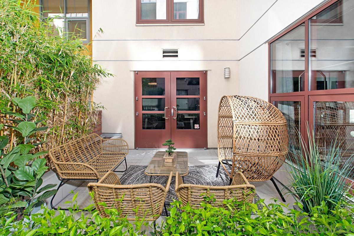 Detail Gallery Image 5 of 34 For 1150  J Street  #218,  San Diego,  CA 92101 - 2 Beds | 1 Baths