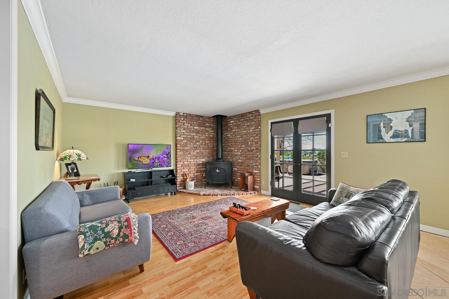 Detail Gallery Image 12 of 57 For 1282  Olive Ave, Fallbrook,  CA 92028 - 4 Beds | 3 Baths