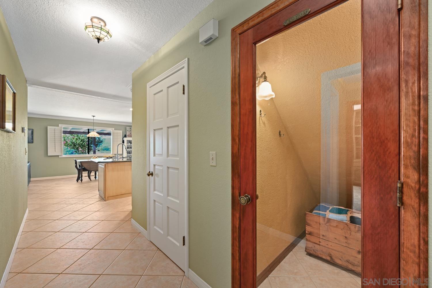 Detail Gallery Image 21 of 57 For 1282  Olive Ave, Fallbrook,  CA 92028 - 4 Beds | 3 Baths