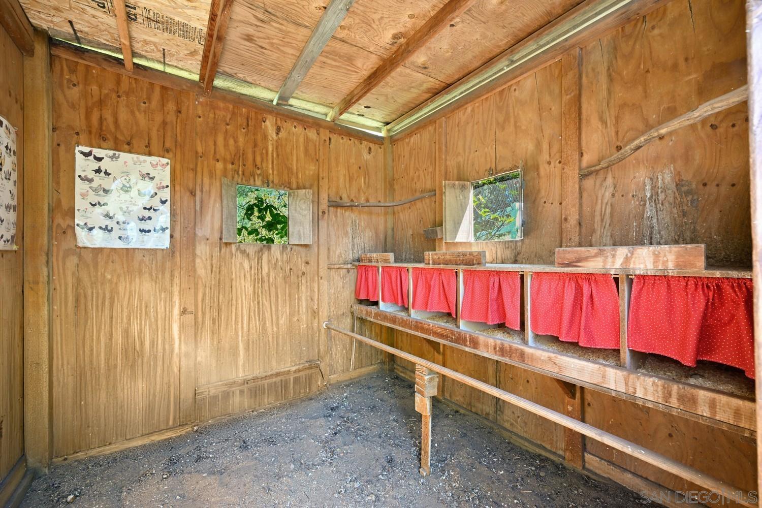 Detail Gallery Image 40 of 57 For 1282  Olive Ave, Fallbrook,  CA 92028 - 4 Beds | 3 Baths