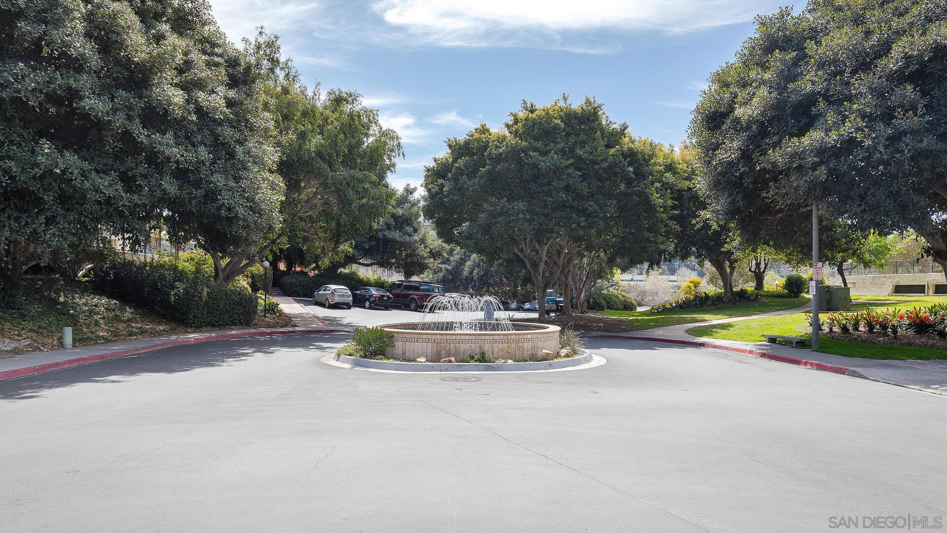 Detail Gallery Image 2 of 37 For 5765  Friars Rd.  176, San Diego,  CA 92110 - 1 Beds | 2 Baths