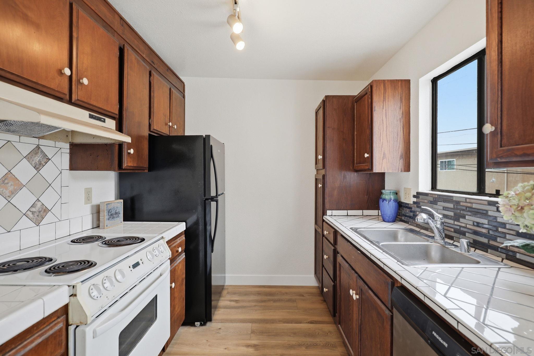 Detail Gallery Image 16 of 31 For 4675  Utah St  #8,  San Diego,  CA 92116 - 2 Beds | 1 Baths