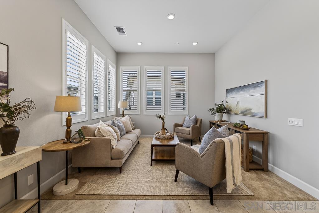 Detail Gallery Image 18 of 55 For 16750  Coyote Bush Drive  #97,  San Diego,  CA 92127 - 3 Beds | 3 Baths