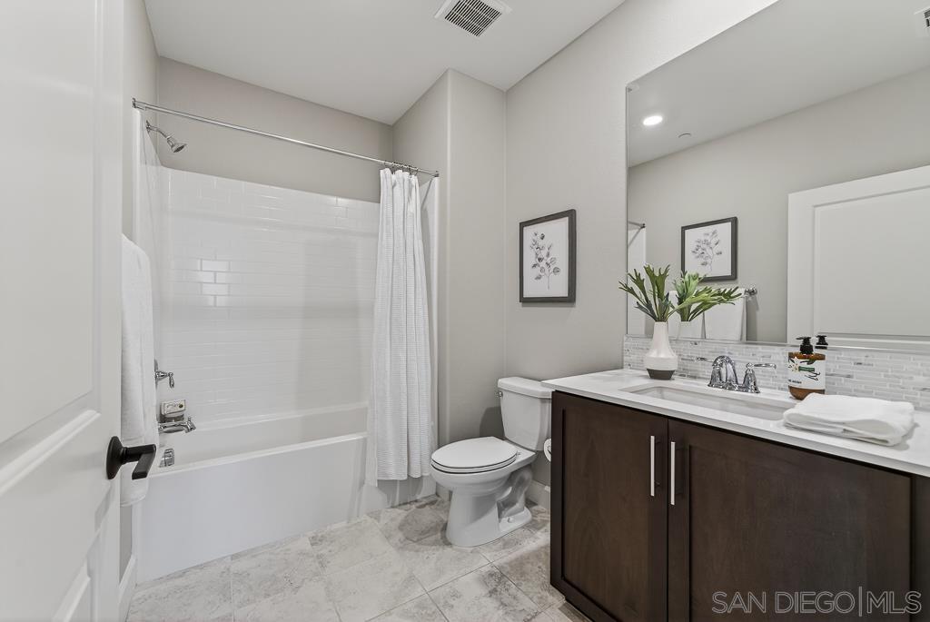 Detail Gallery Image 30 of 55 For 16750  Coyote Bush Drive  #97,  San Diego,  CA 92127 - 3 Beds | 3 Baths