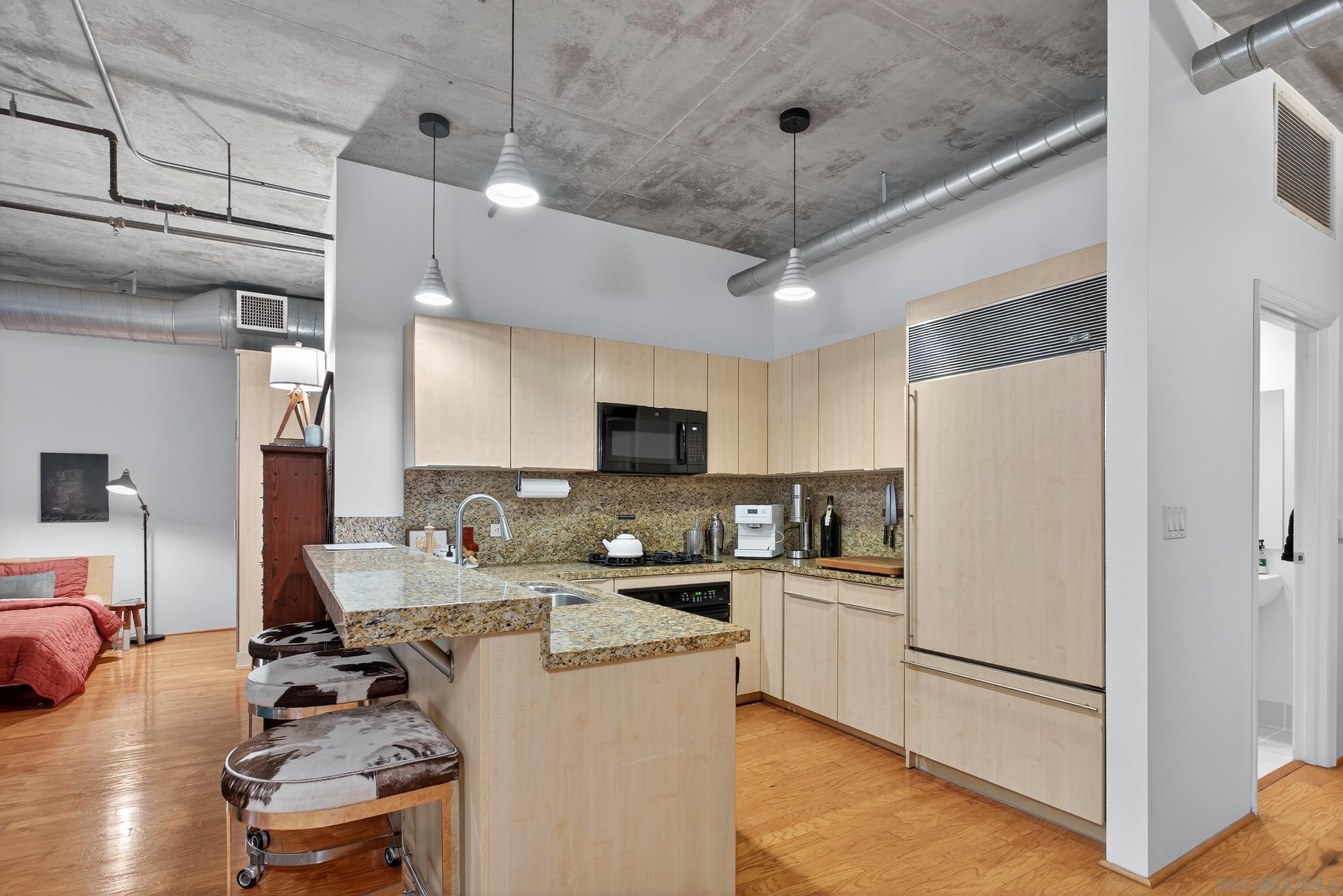 Detail Gallery Image 11 of 42 For 877  Island Ave  218, San Diego,  CA 92101 - 0 Beds | 1/1 Baths