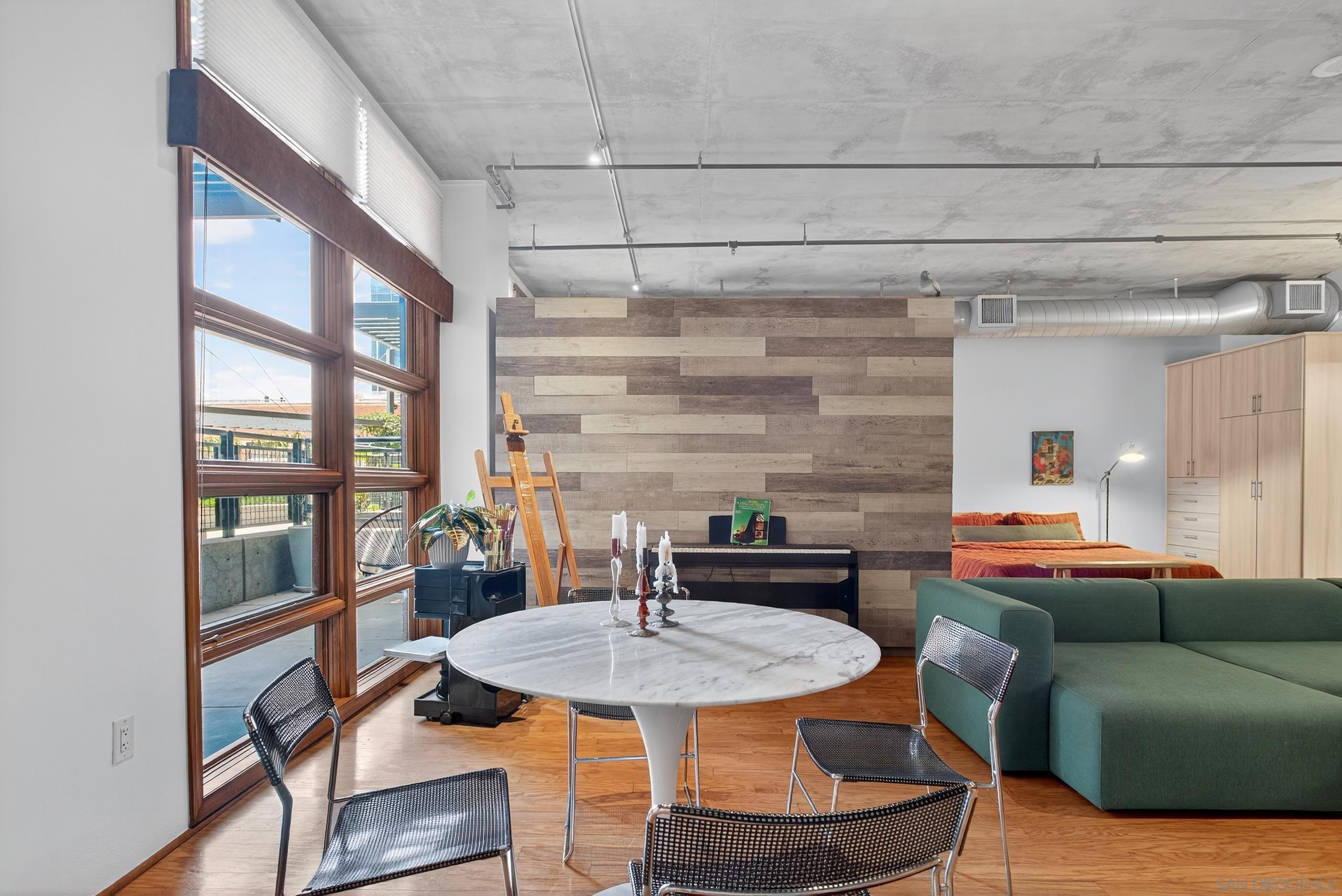 Detail Gallery Image 3 of 42 For 877  Island Ave  218, San Diego,  CA 92101 - 0 Beds | 1/1 Baths