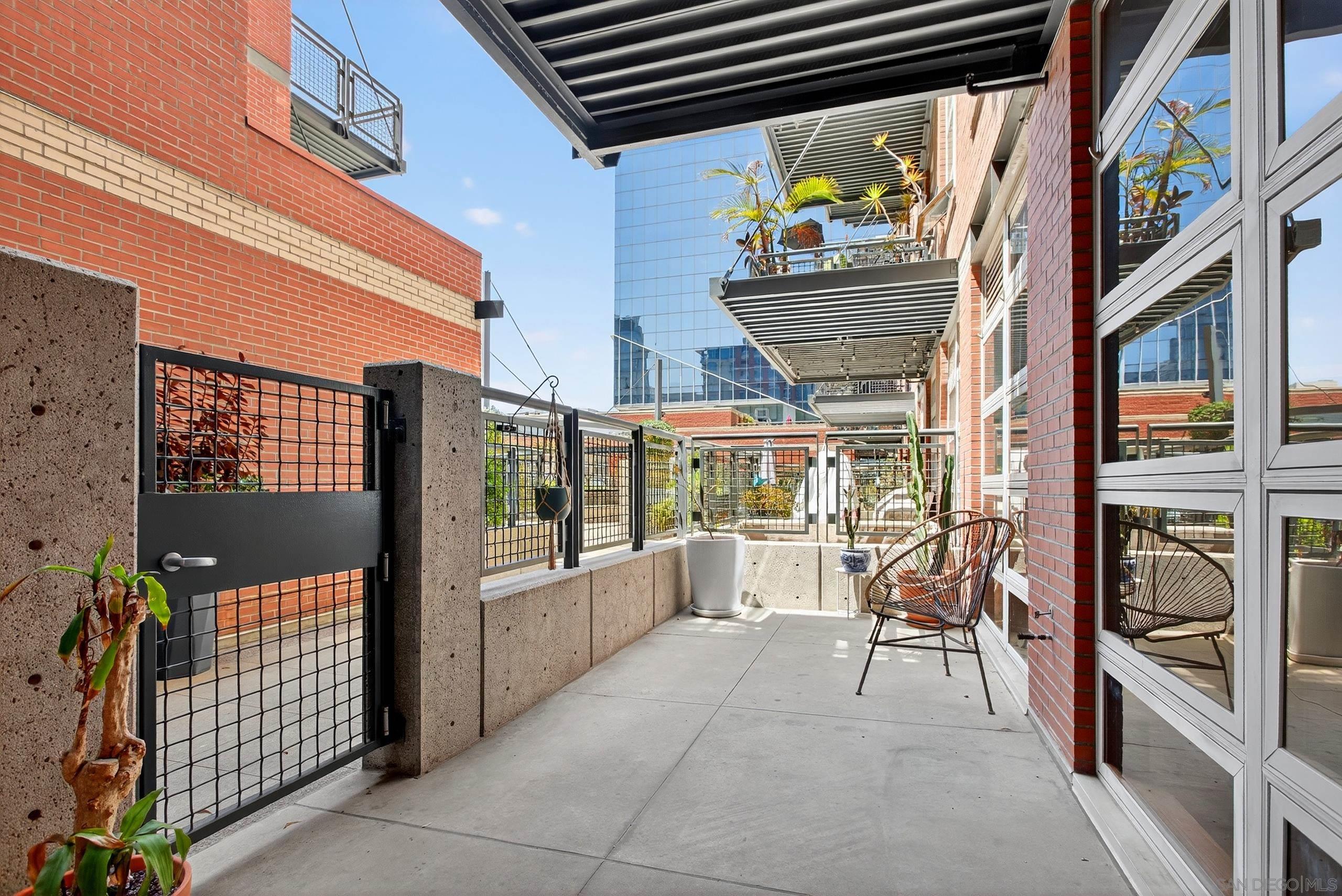 Detail Gallery Image 28 of 42 For 877  Island Ave  218, San Diego,  CA 92101 - 0 Beds | 1/1 Baths