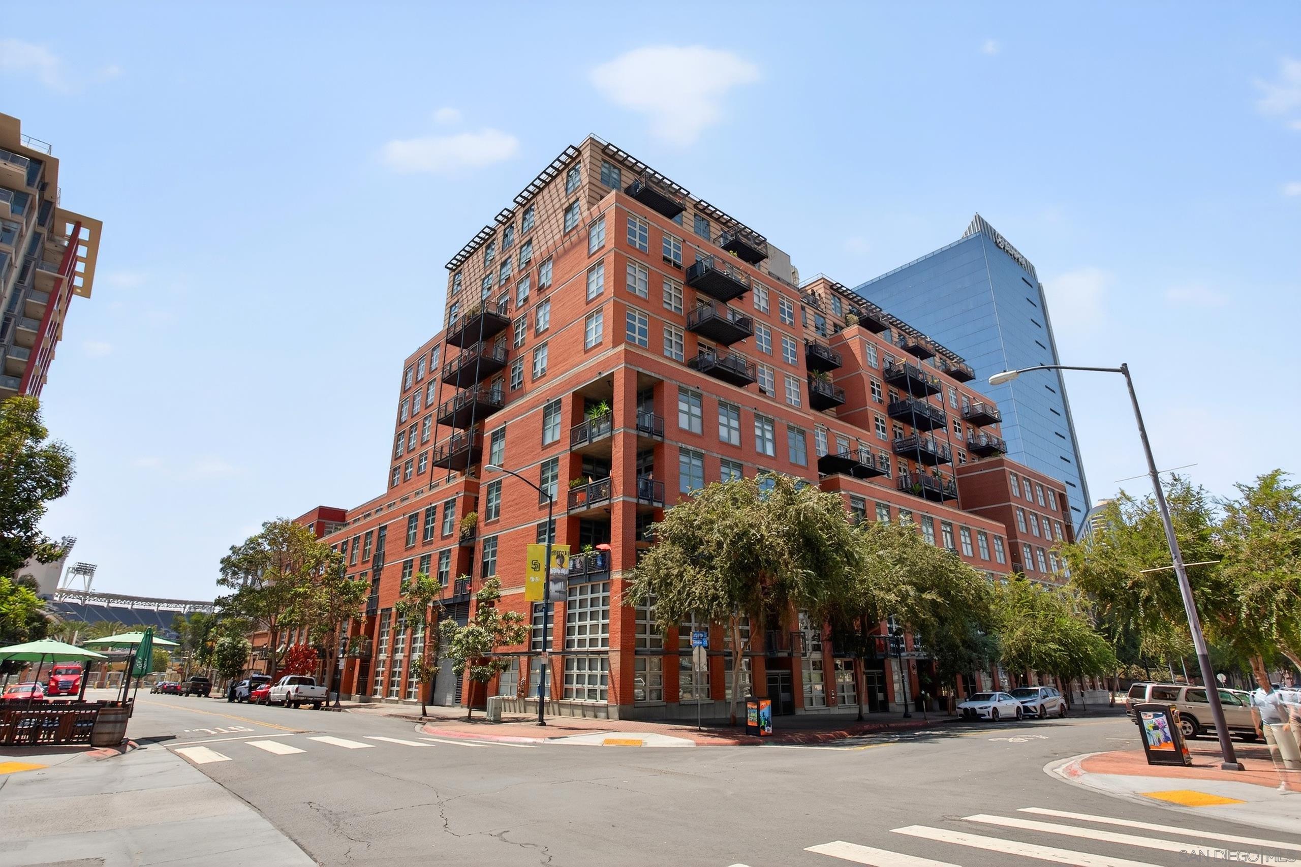 Detail Gallery Image 41 of 42 For 877  Island Ave  218, San Diego,  CA 92101 - 0 Beds | 1/1 Baths