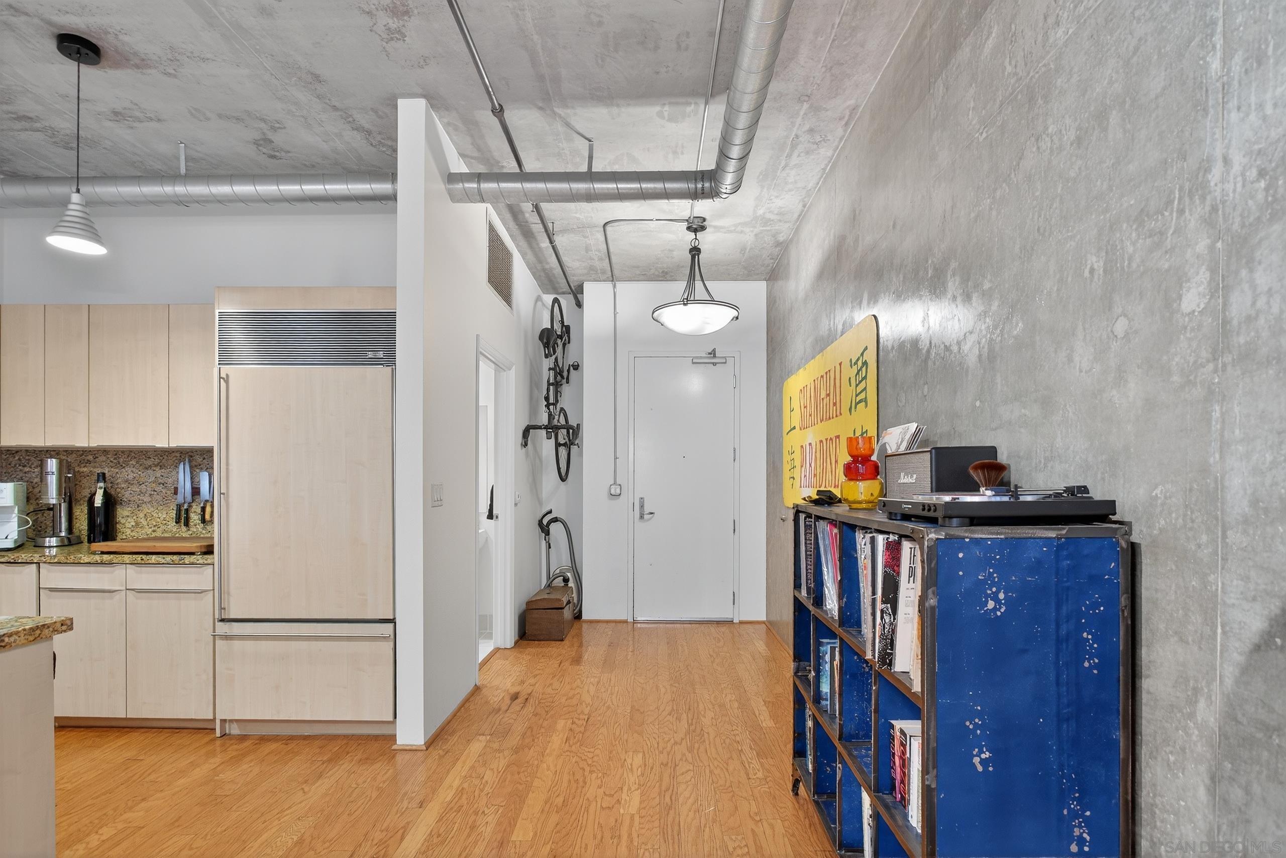 Detail Gallery Image 10 of 42 For 877  Island Ave  218, San Diego,  CA 92101 - 0 Beds | 1/1 Baths