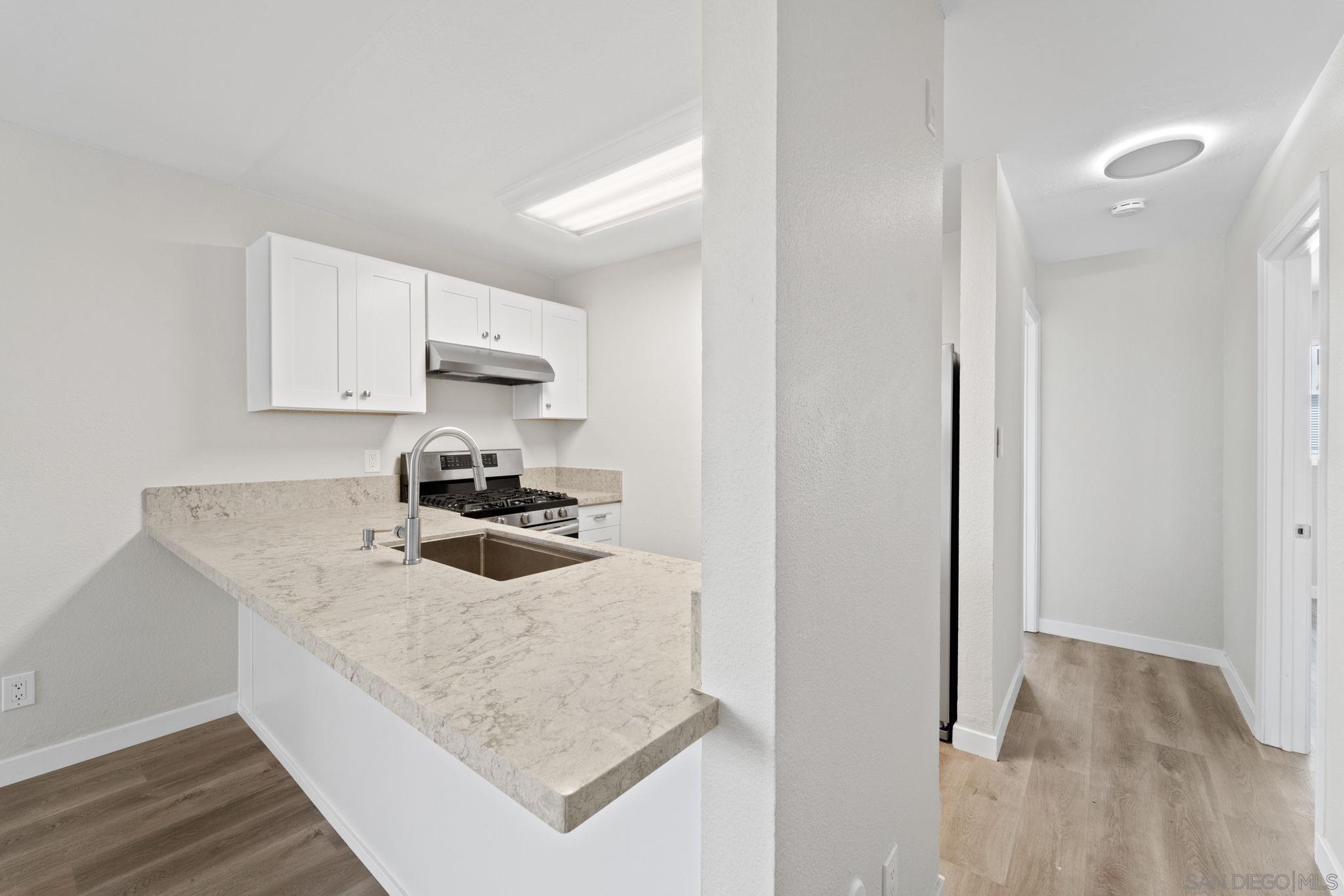 Detail Gallery Image 7 of 28 For 239  50th St  #33,  San Diego,  CA 92102 - 3 Beds | 2 Baths