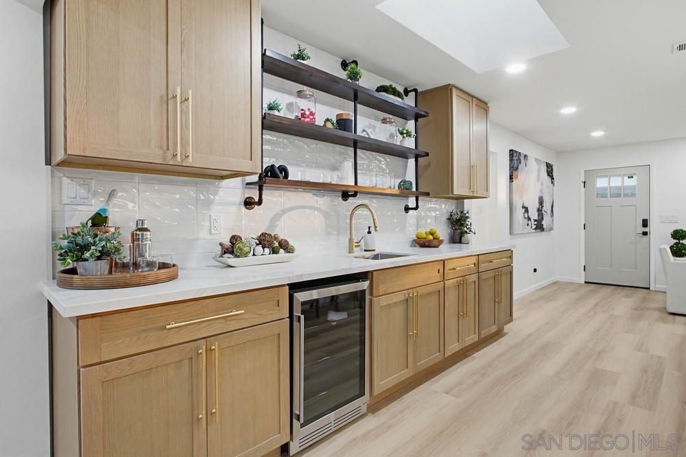 Detail Gallery Image 18 of 56 For 3880  Adams St, Carlsbad,  CA 92008 - 4 Beds | 2 Baths