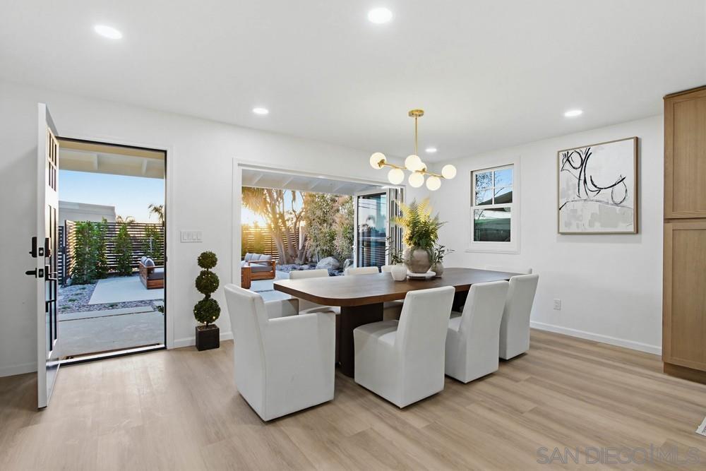 Detail Gallery Image 10 of 56 For 3880  Adams St, Carlsbad,  CA 92008 - 4 Beds | 2 Baths