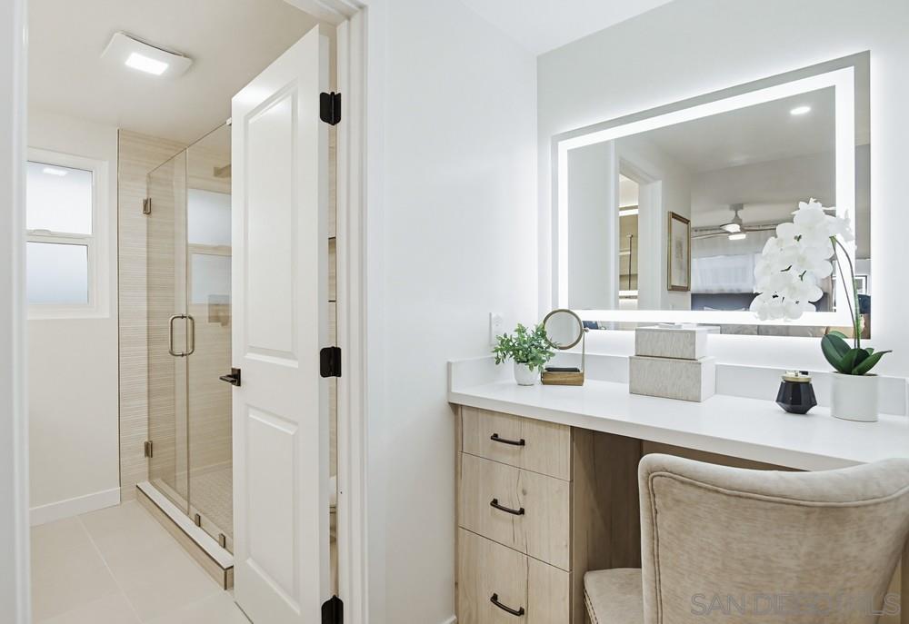 Detail Gallery Image 19 of 42 For 3052  Award Row, San Diego,  CA 92122 - 4 Beds | 2/1 Baths