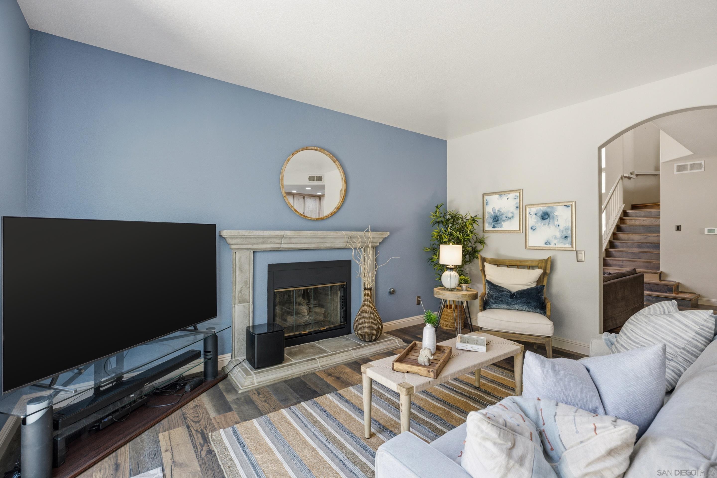 Detail Gallery Image 11 of 40 For 1528  via Otano, Oceanside,  CA 92056 - 4 Beds | 2/1 Baths