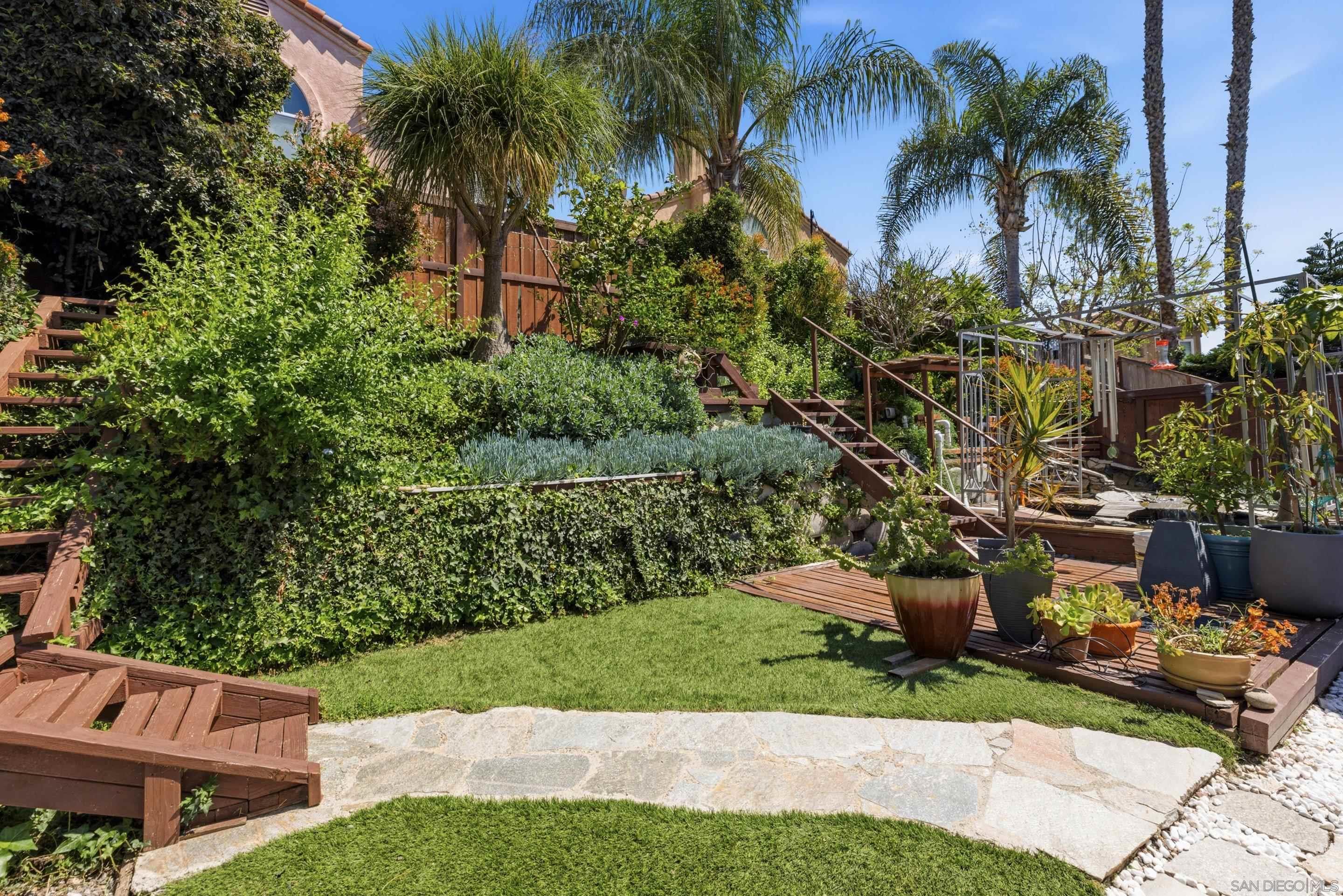 Detail Gallery Image 30 of 40 For 1528  via Otano, Oceanside,  CA 92056 - 4 Beds | 2/1 Baths