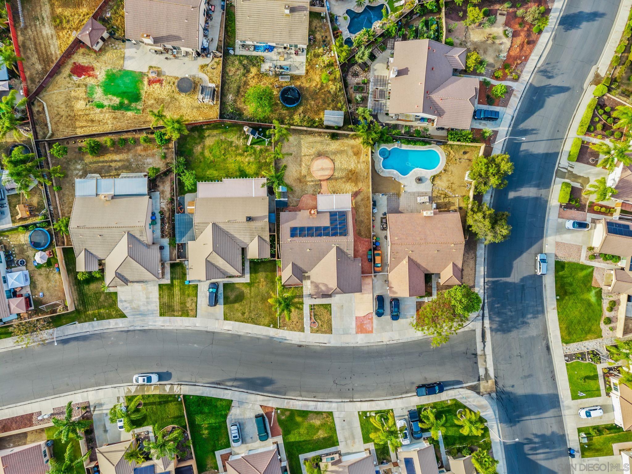 Detail Gallery Image 28 of 38 For 31565  Adour Way, Winchester,  CA 92596 - 4 Beds | 2 Baths