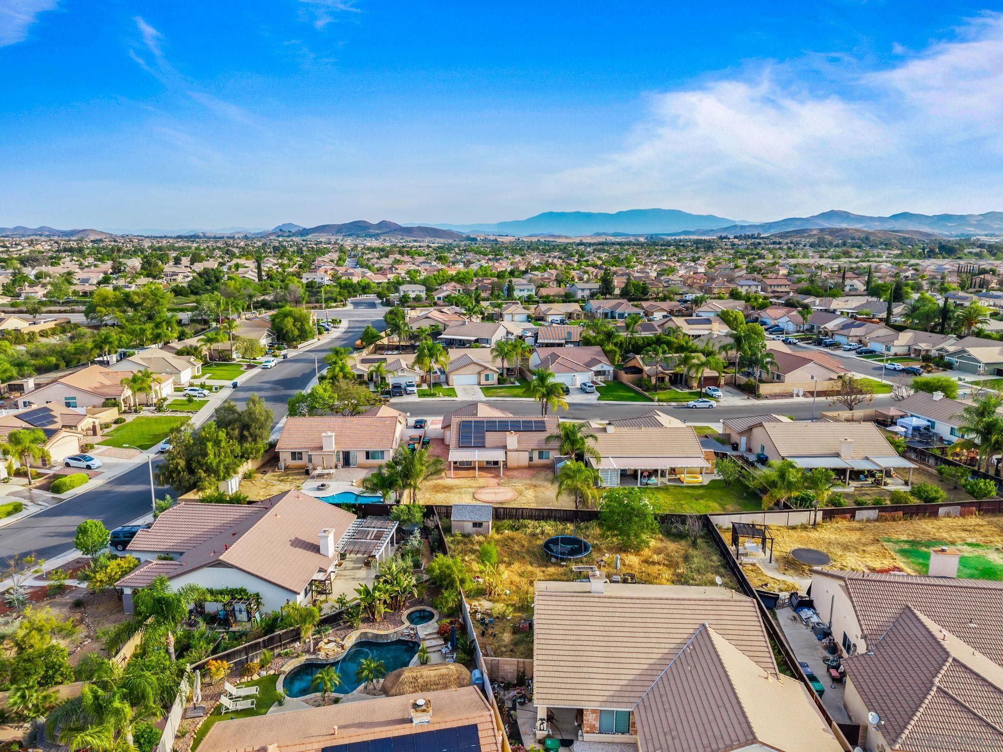 Detail Gallery Image 29 of 38 For 31565  Adour Way, Winchester,  CA 92596 - 4 Beds | 2 Baths