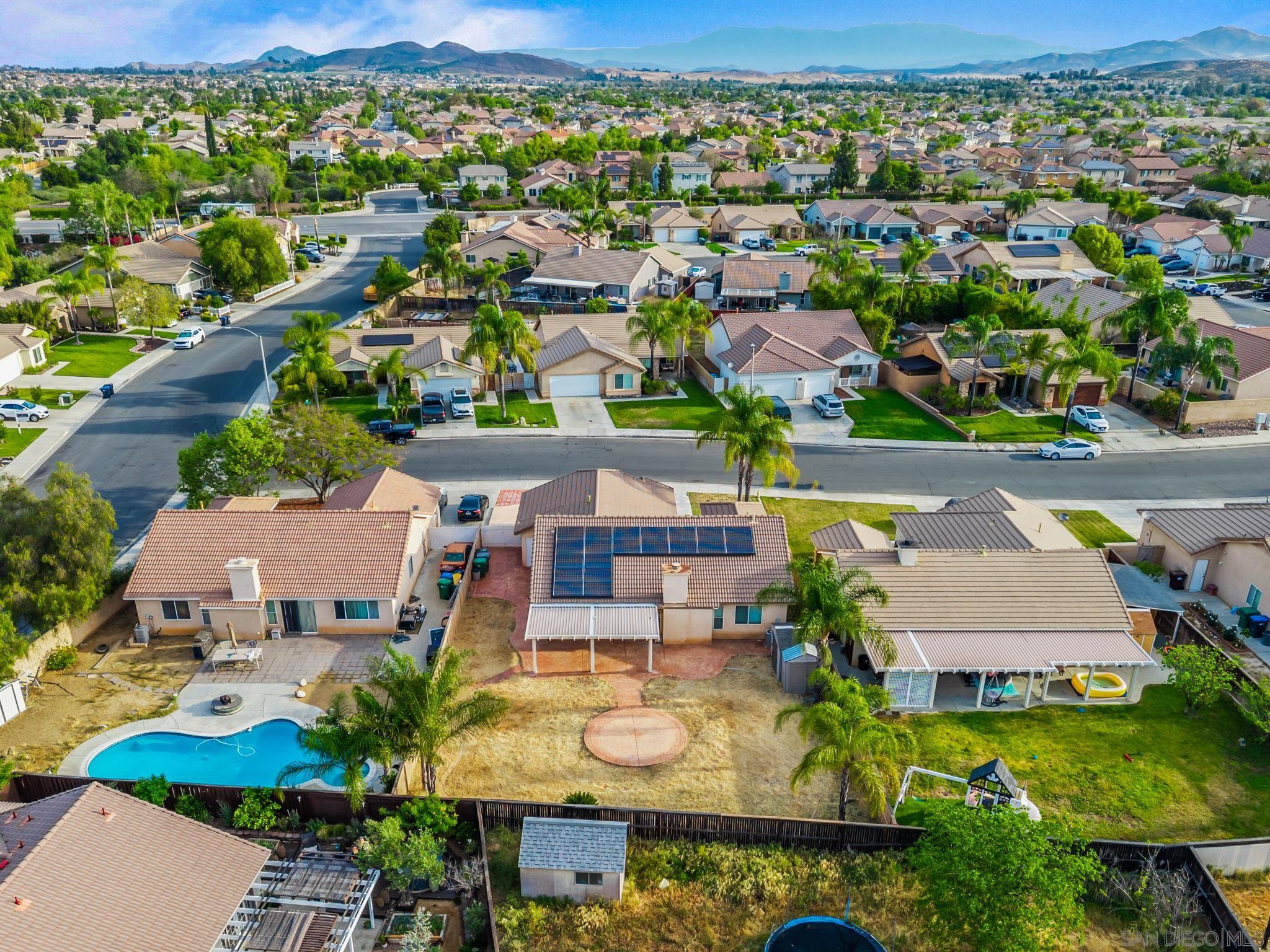 Detail Gallery Image 30 of 38 For 31565  Adour Way, Winchester,  CA 92596 - 4 Beds | 2 Baths