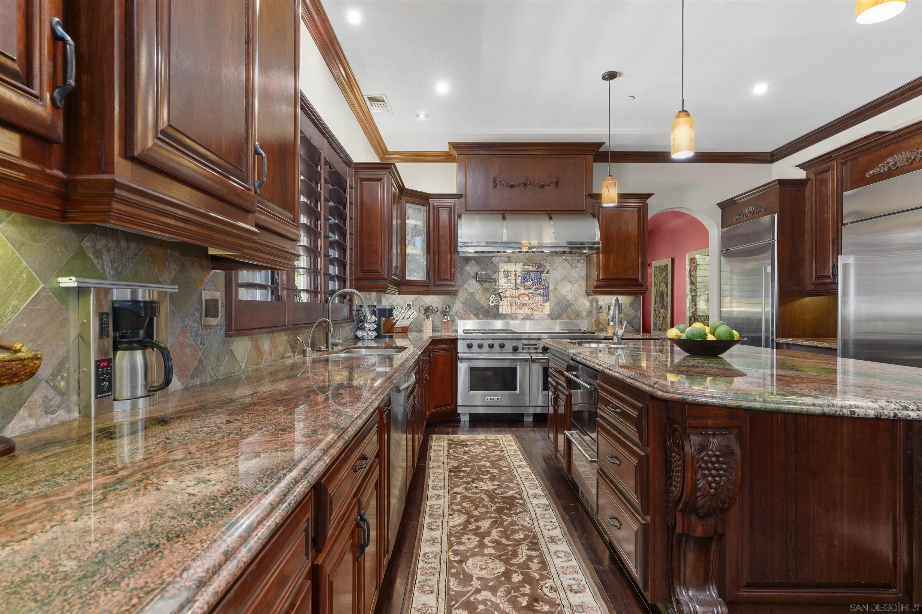 Detail Gallery Image 16 of 75 For 2882  Conestoga Circle, Alpine,  CA 91901 - 6 Beds | 4/1 Baths