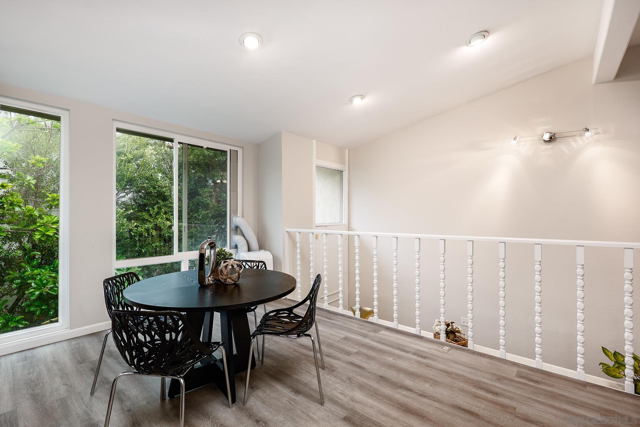 Detail Gallery Image 20 of 33 For 2406  Altisma Way  a,  Carlsbad,  CA 92009 - 2 Beds | 2 Baths