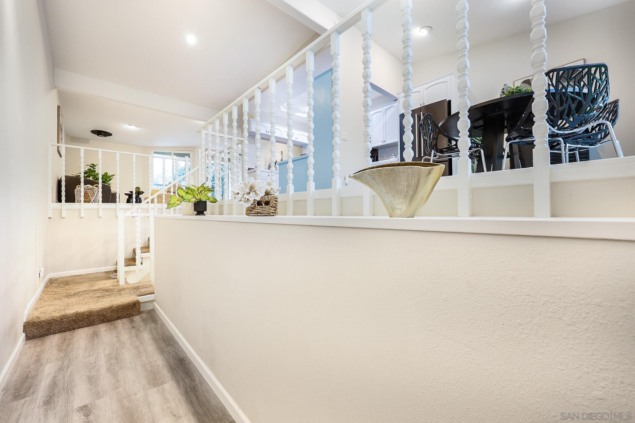 Detail Gallery Image 9 of 33 For 2406  Altisma Way  a,  Carlsbad,  CA 92009 - 2 Beds | 2 Baths