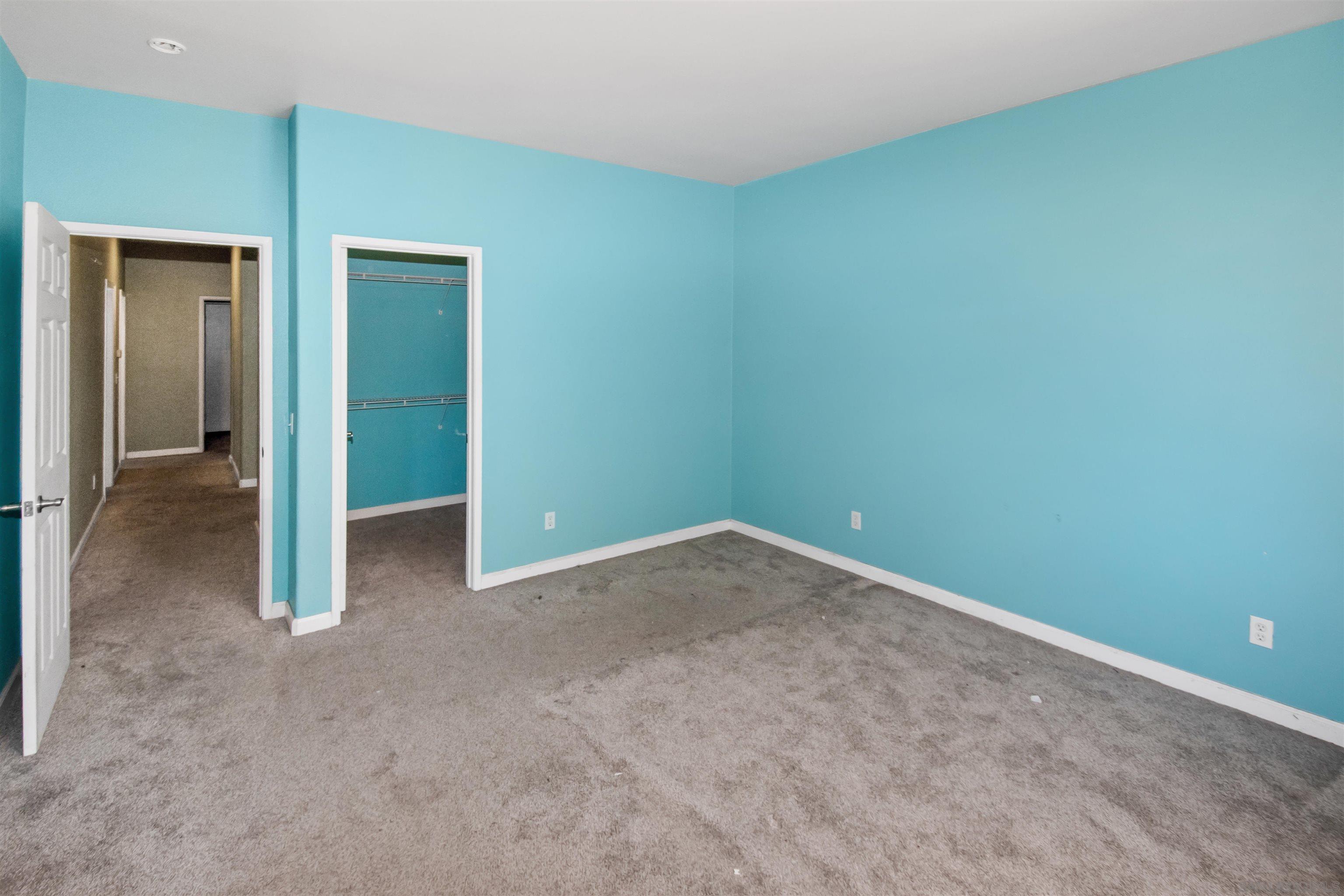 Detail Gallery Image 11 of 15 For 1464  Owen Drive, Chula Vista,  CA 91911 - 4 Beds | 2/1 Baths