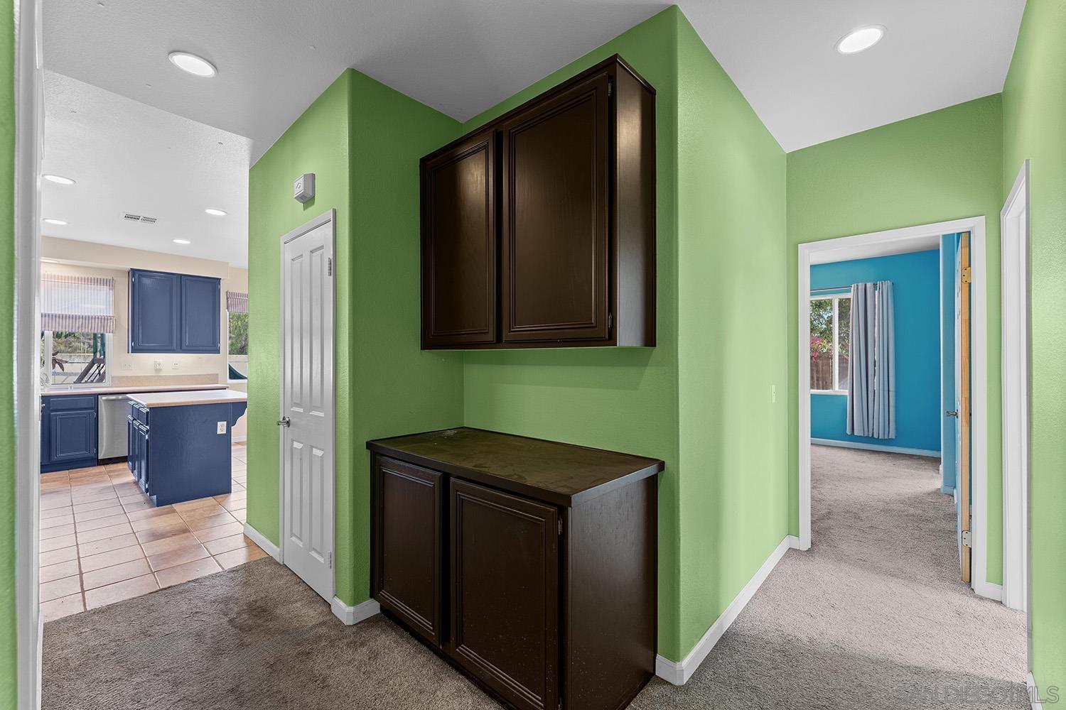 Detail Gallery Image 15 of 39 For 1464  Owen Dr, Chula Vista,  CA 91911 - 4 Beds | 2/1 Baths