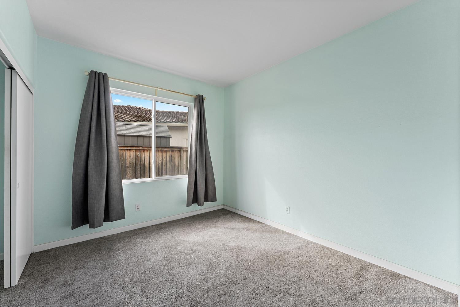 Detail Gallery Image 27 of 39 For 1464  Owen Dr, Chula Vista,  CA 91911 - 4 Beds | 2/1 Baths