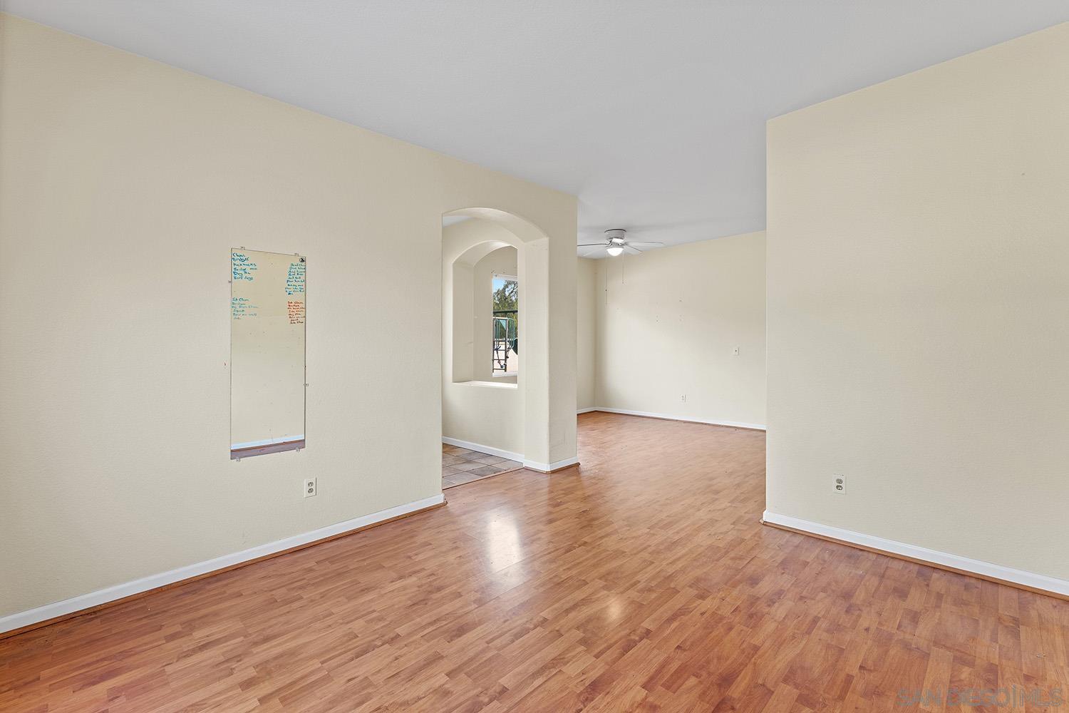 Detail Gallery Image 6 of 39 For 1464  Owen Dr, Chula Vista,  CA 91911 - 4 Beds | 2/1 Baths