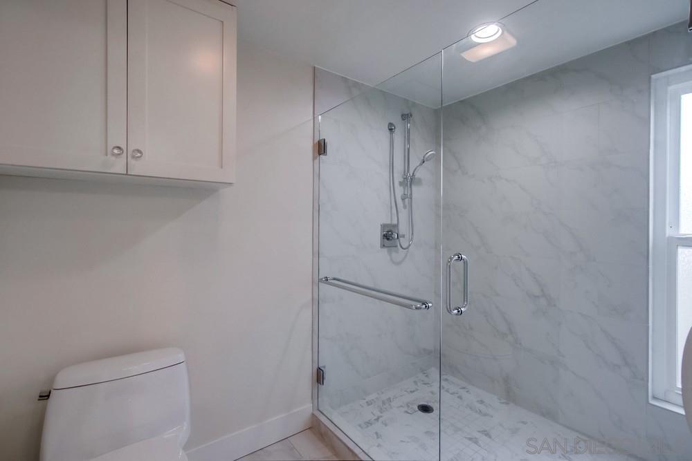 Detail Gallery Image 22 of 34 For 2152  Caminito Circulo Sur, La Jolla,  CA 92037 - 3 Beds | 2 Baths