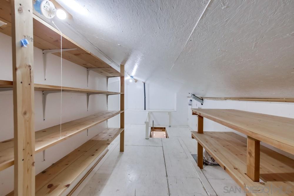 Detail Gallery Image 26 of 34 For 2152  Caminito Circulo Sur, La Jolla,  CA 92037 - 3 Beds | 2 Baths