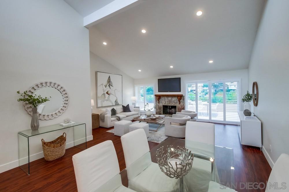 Detail Gallery Image 5 of 34 For 2152  Caminito Circulo Sur, La Jolla,  CA 92037 - 3 Beds | 2 Baths