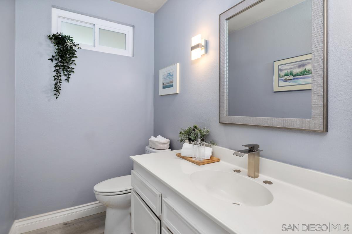 Detail Gallery Image 16 of 32 For 5223  Caminito Jubilo, San Diego,  CA 92108 - 2 Beds | 2/1 Baths