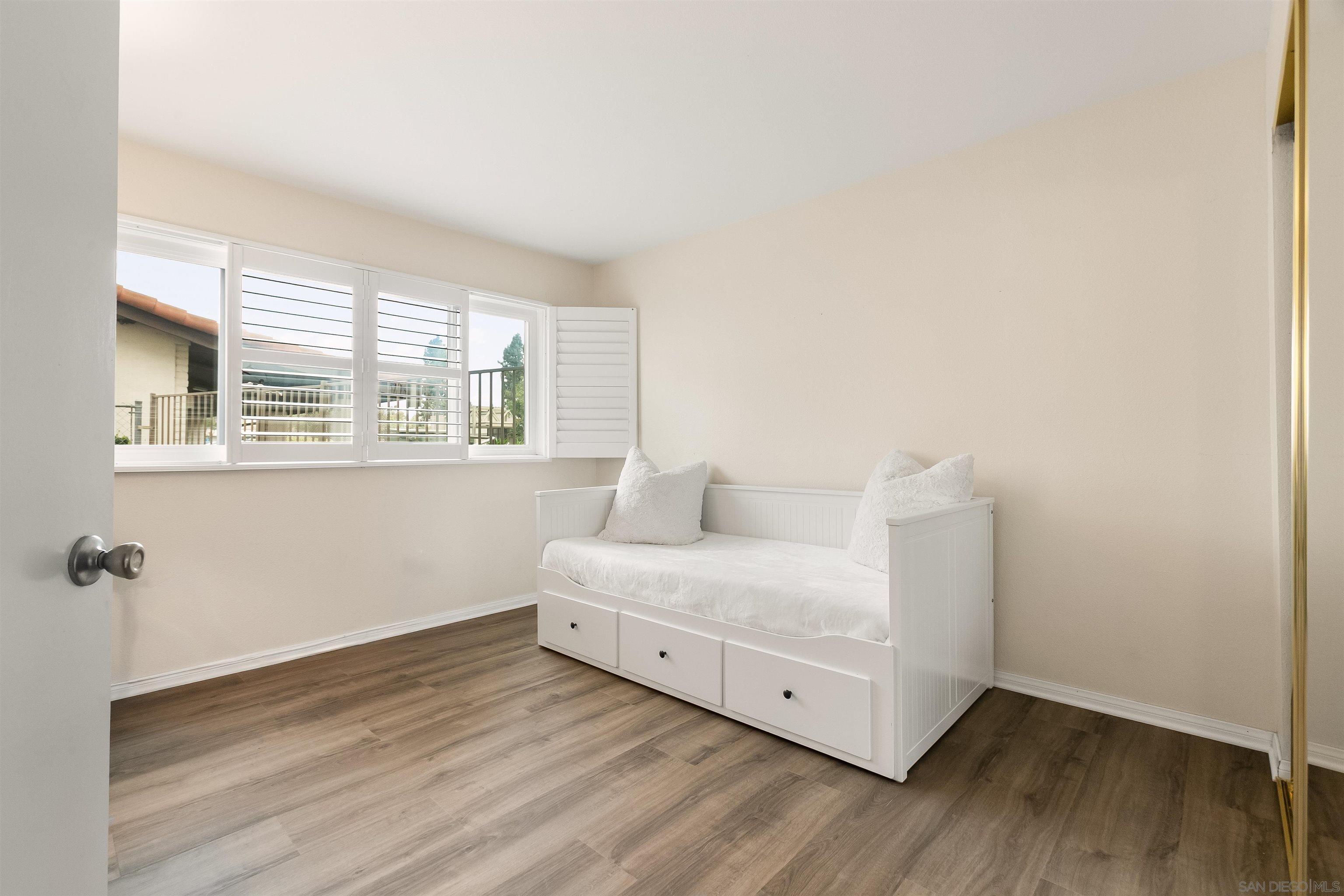 Detail Gallery Image 25 of 45 For 6960  Hyde Park Dr  #12,  San Diego,  CA 92119 - 3 Beds | 2 Baths