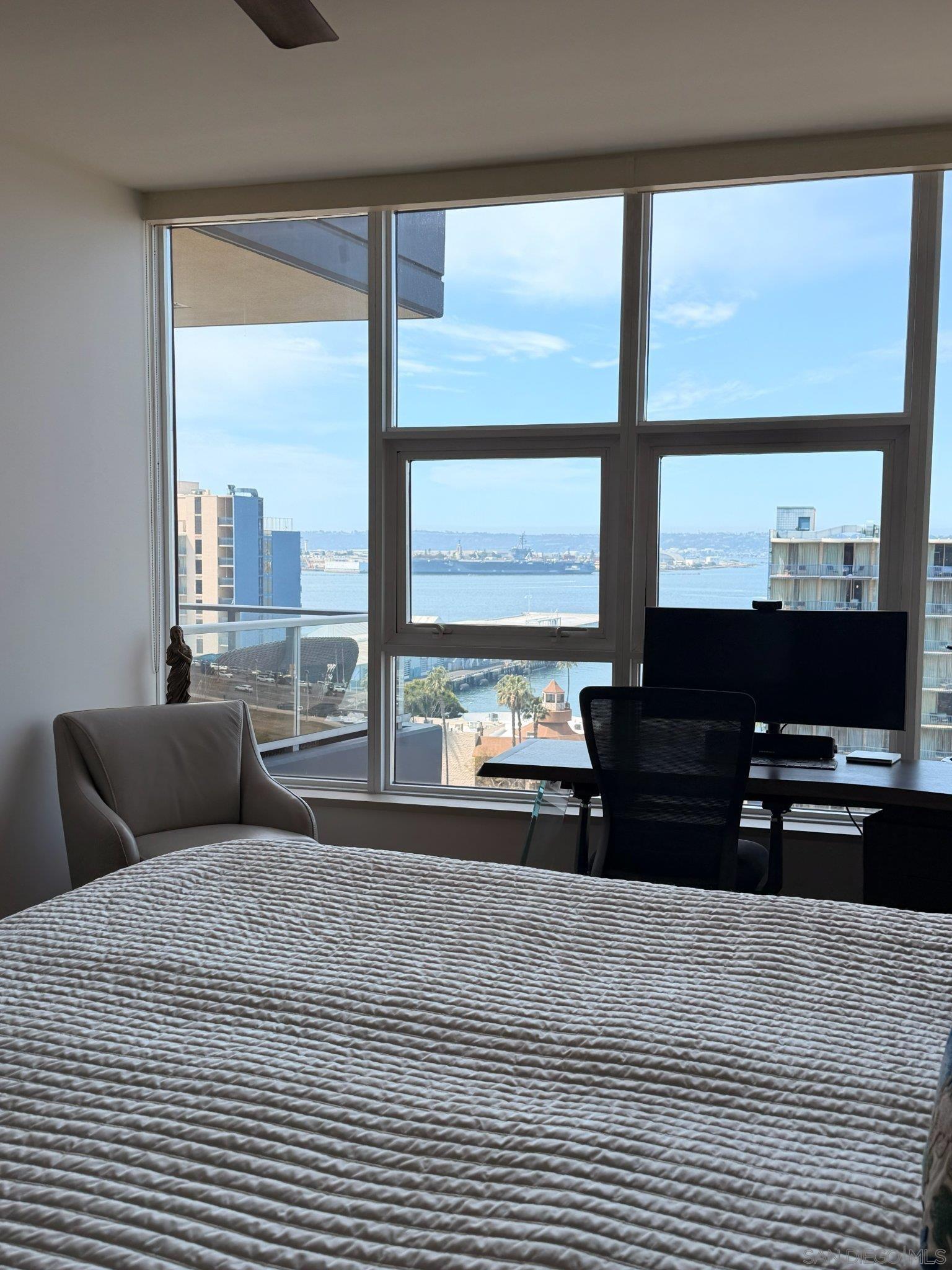 Detail Gallery Image 24 of 28 For 1325  Pacific Highway  #1301,  San Diego,  CA 92101 - 2 Beds | 2/1 Baths