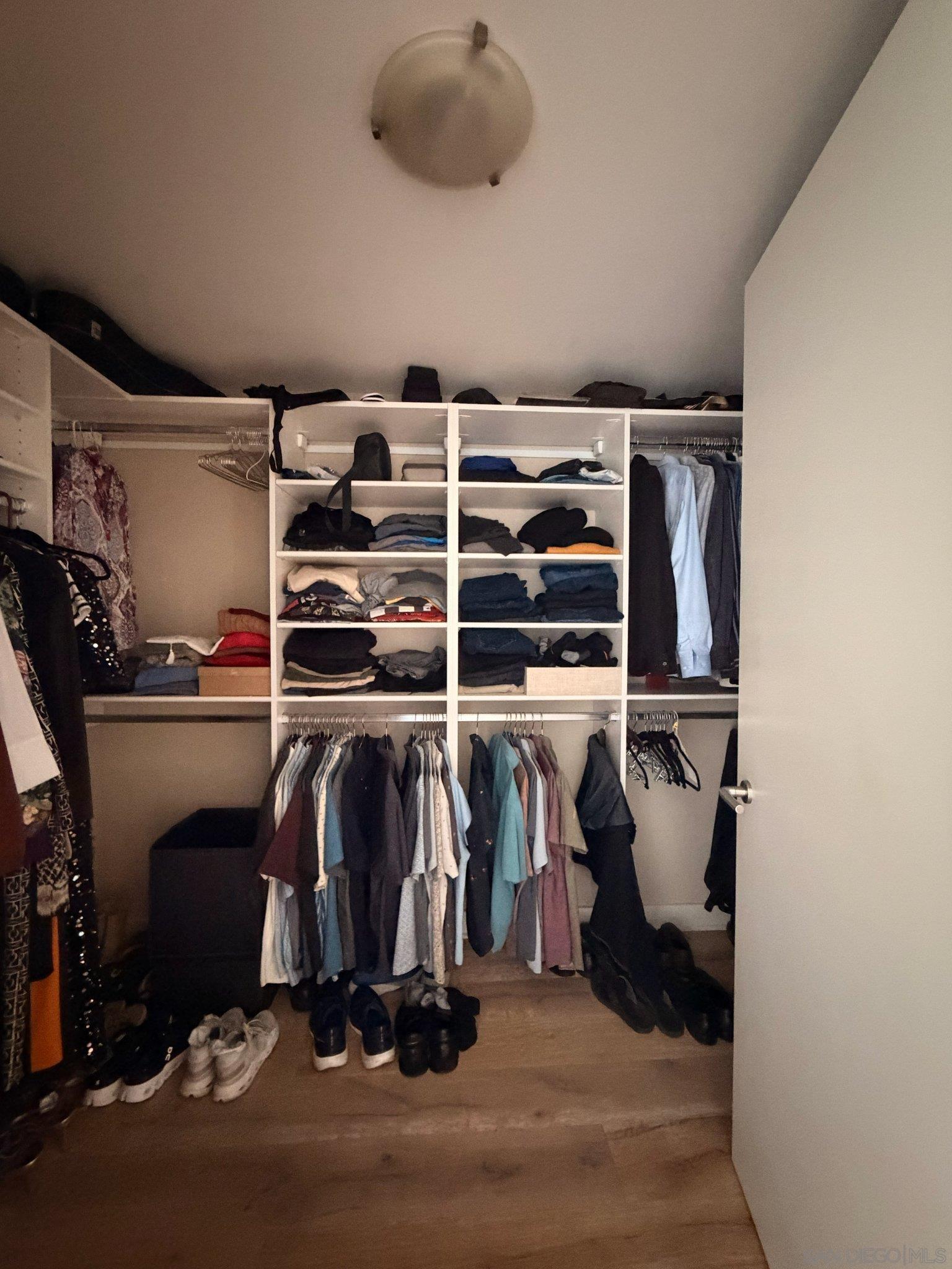 Detail Gallery Image 26 of 28 For 1325  Pacific Highway  #1301,  San Diego,  CA 92101 - 2 Beds | 2/1 Baths