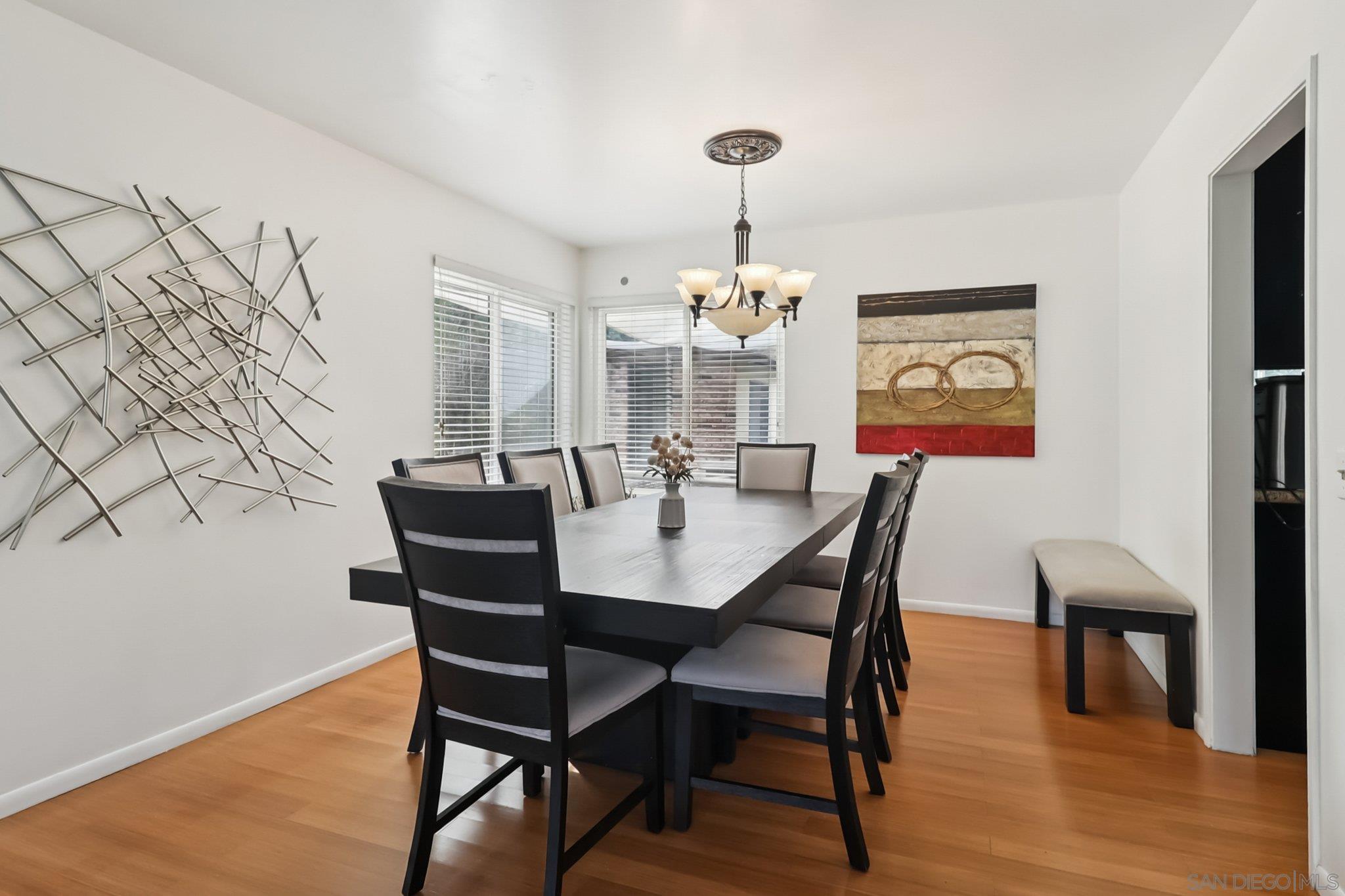 Detail Gallery Image 15 of 50 For 712  Paseo Del Rey, Chula Vista,  CA 91910 - 4 Beds | 3 Baths