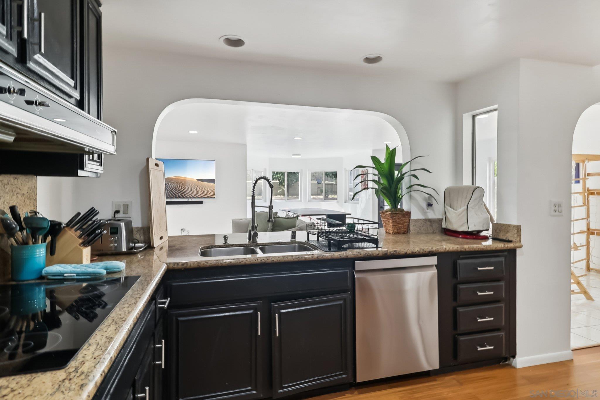 Detail Gallery Image 21 of 50 For 712  Paseo Del Rey, Chula Vista,  CA 91910 - 4 Beds | 3 Baths