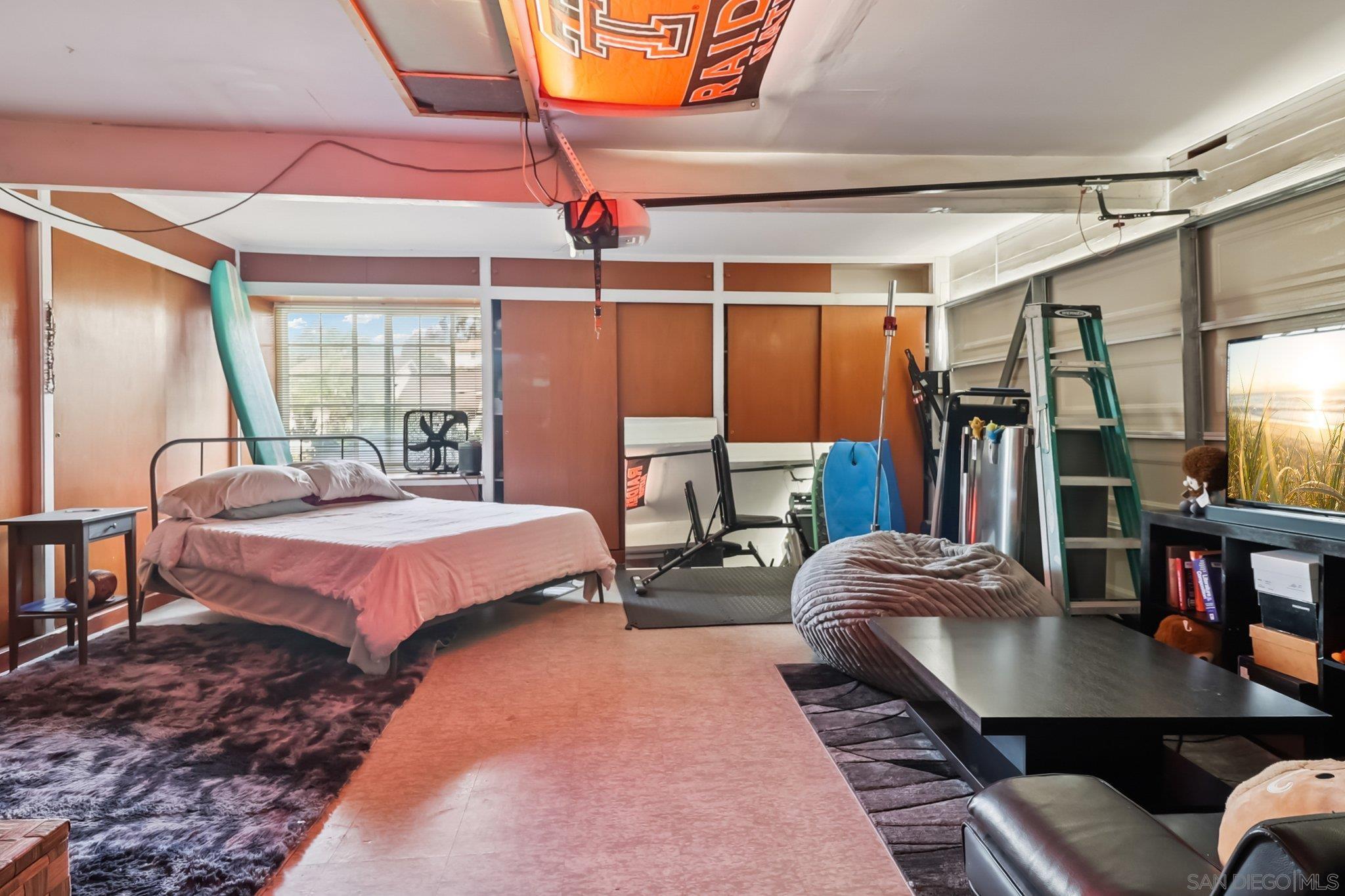 Detail Gallery Image 32 of 50 For 712  Paseo Del Rey, Chula Vista,  CA 91910 - 4 Beds | 3 Baths