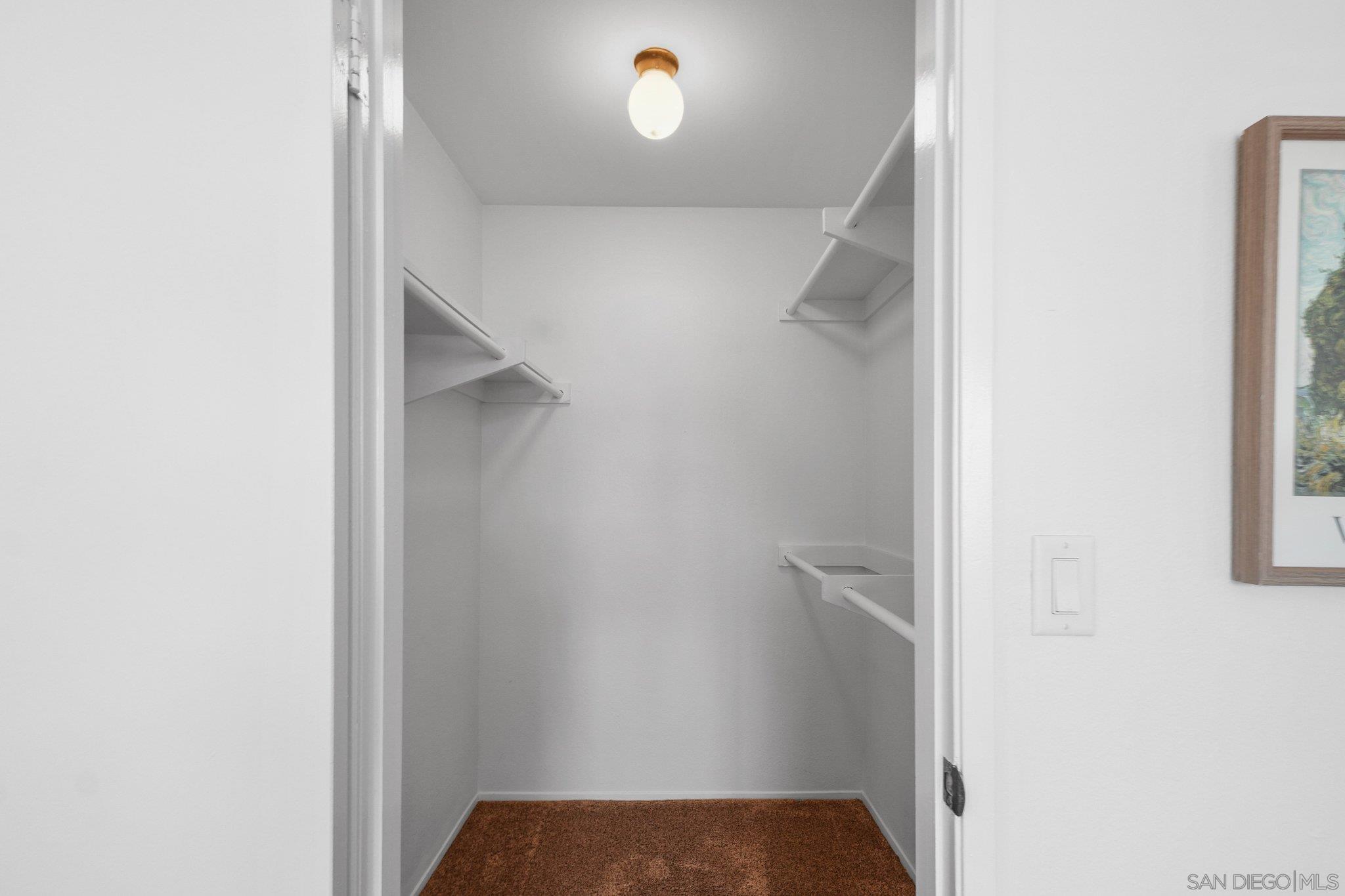 Detail Gallery Image 12 of 25 For 5430  Linda Vista  #7,  San Diego,  CA 92110 - 2 Beds | 2/1 Baths