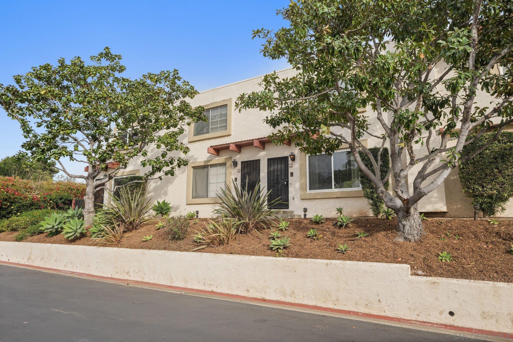 Detail Gallery Image 18 of 25 For 5430  Linda Vista  #7,  San Diego,  CA 92110 - 2 Beds | 2/1 Baths