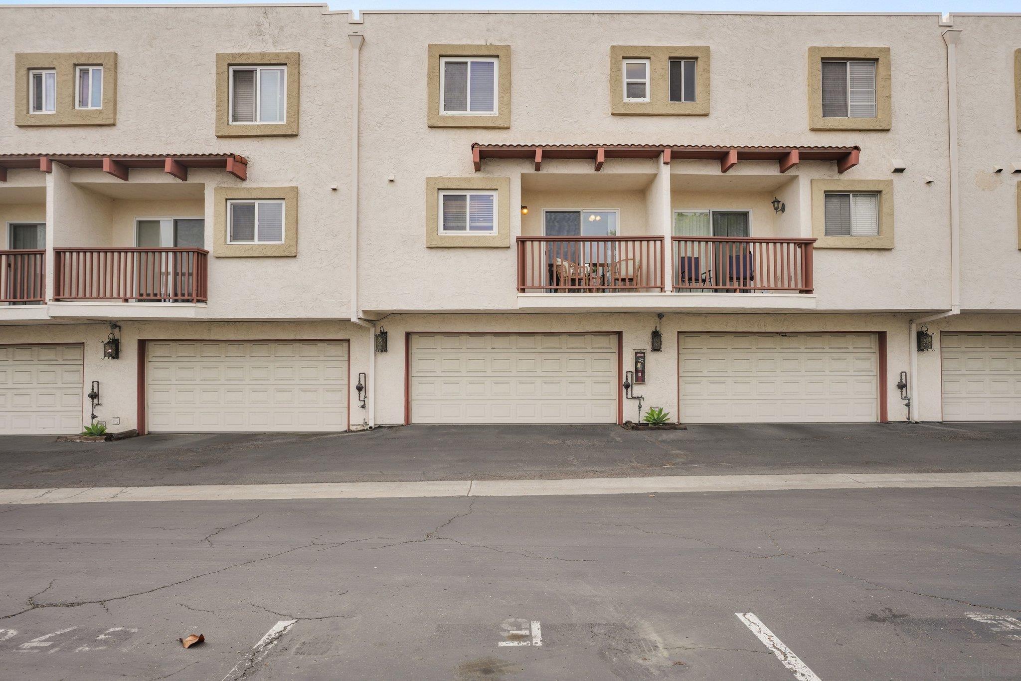 Detail Gallery Image 21 of 25 For 5430  Linda Vista  #7,  San Diego,  CA 92110 - 2 Beds | 2/1 Baths