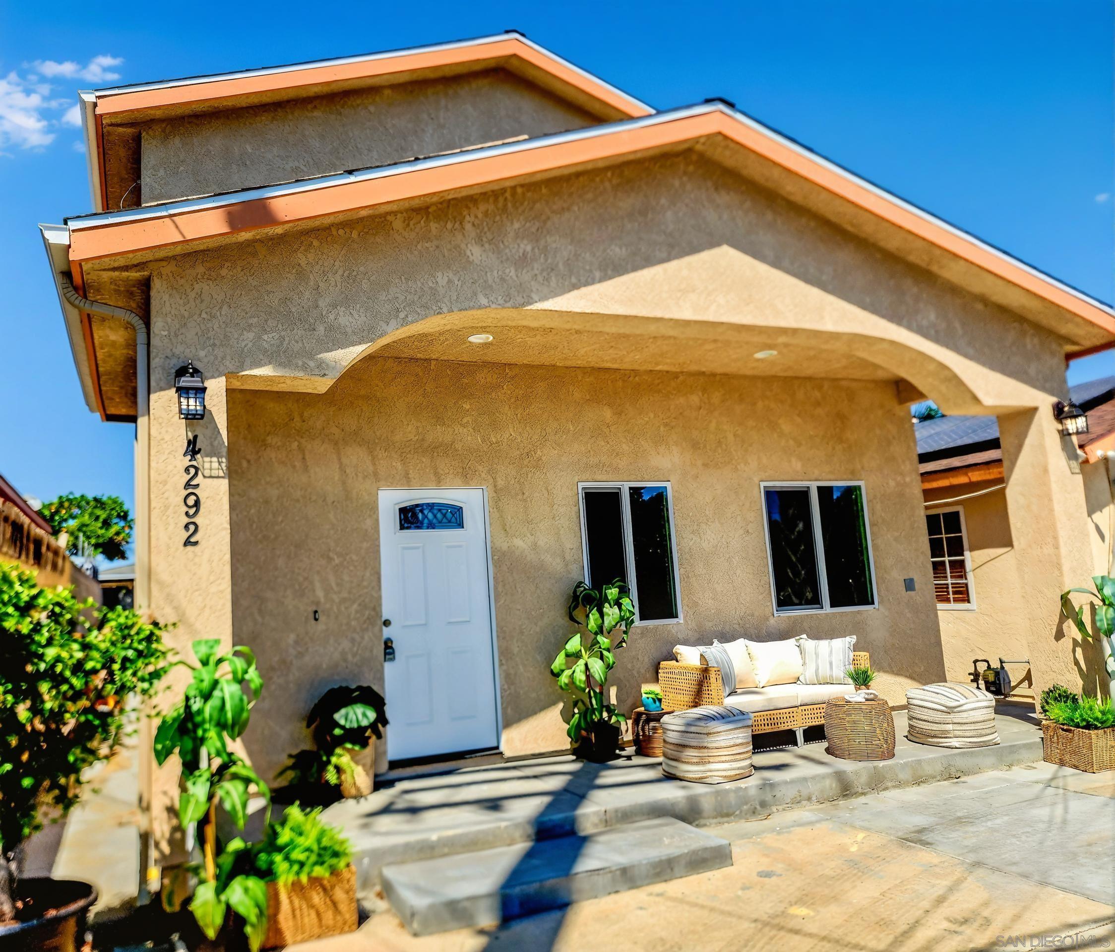 Detail Gallery Image 3 of 15 For 2306  Modesto St, San Diego,  CA 92105 - – Beds | – Baths