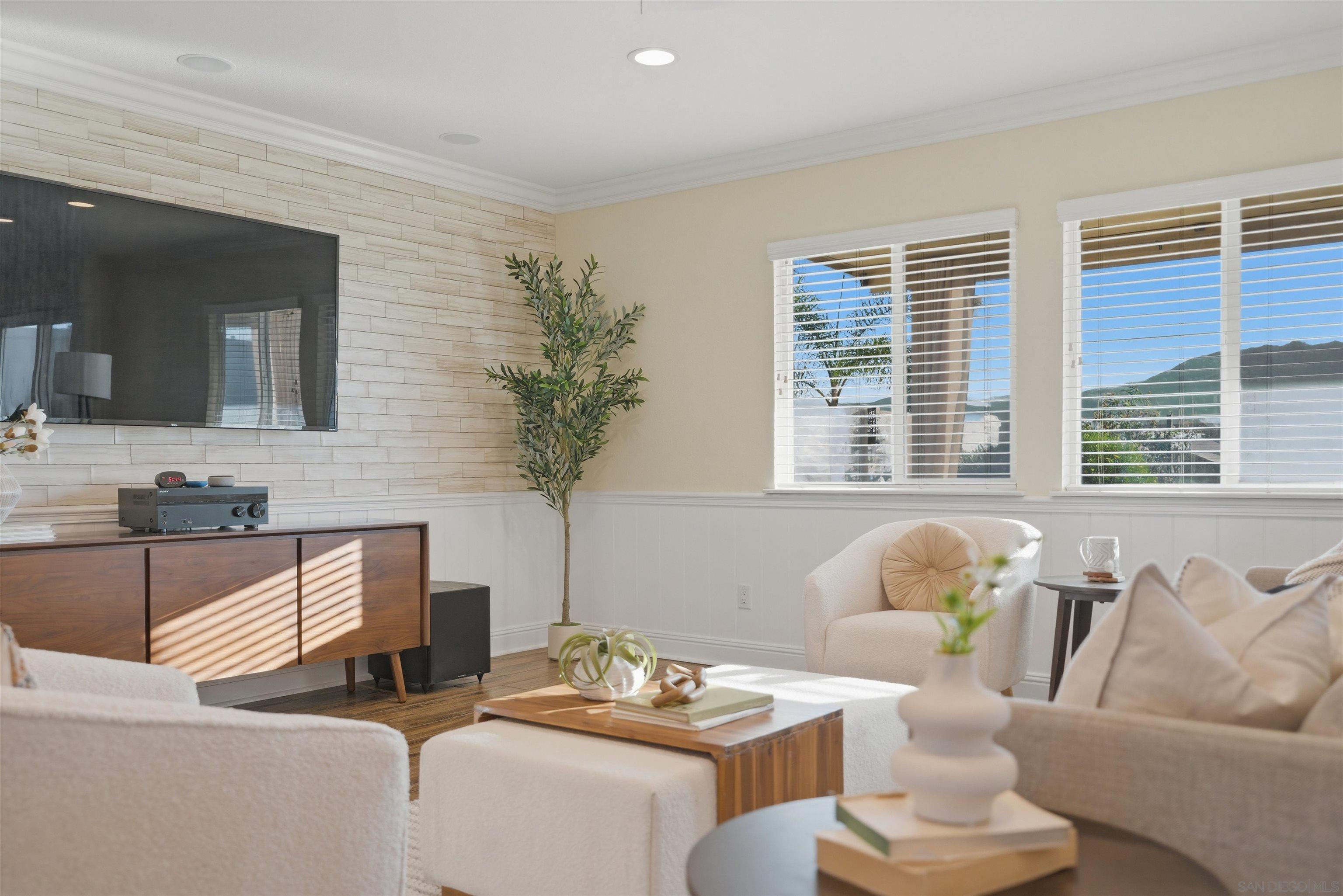 Detail Gallery Image 15 of 60 For 32892  Monte Dr, Temecula,  CA 92592 - 5 Beds | 3 Baths